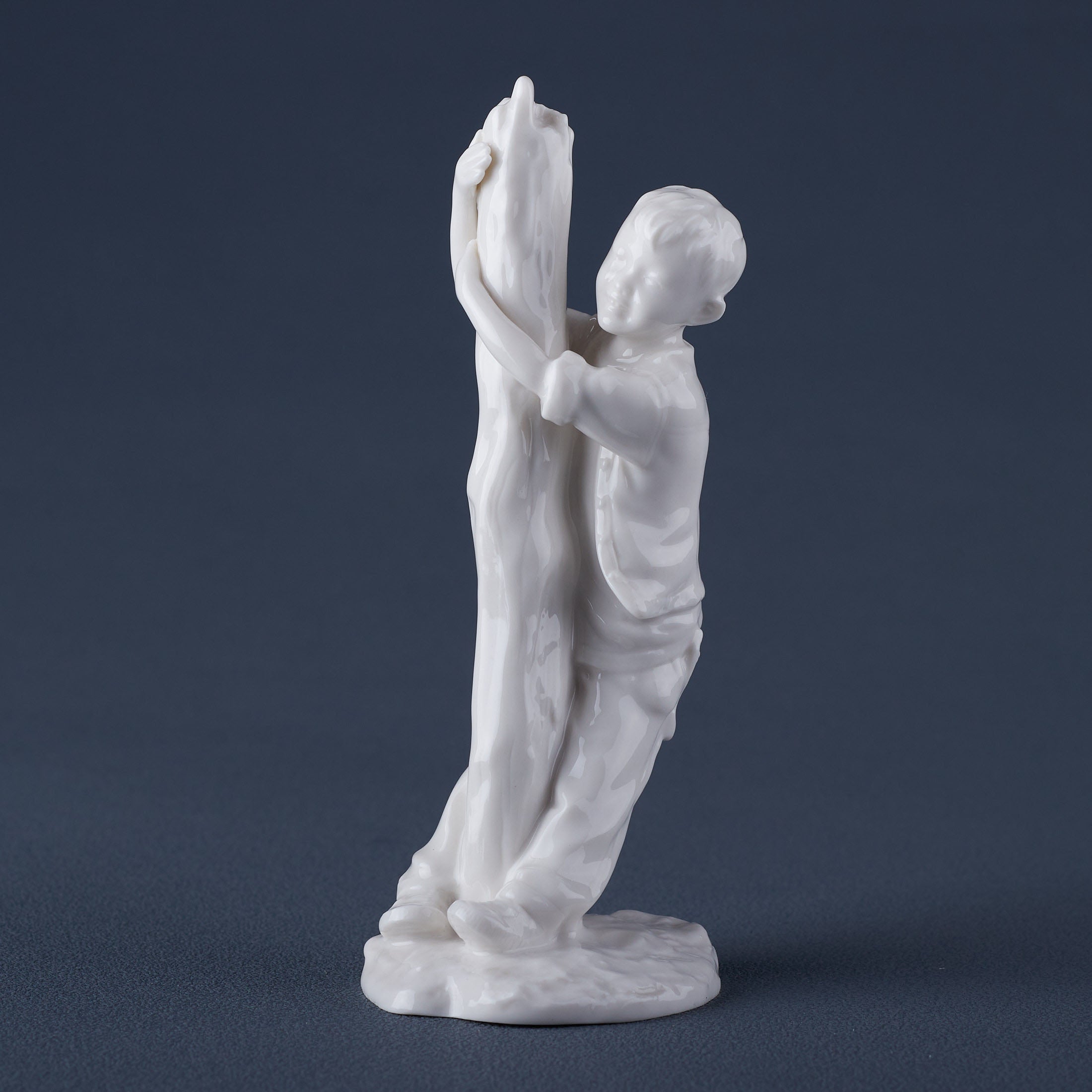 Oriental Youth Hide and Seek (White)