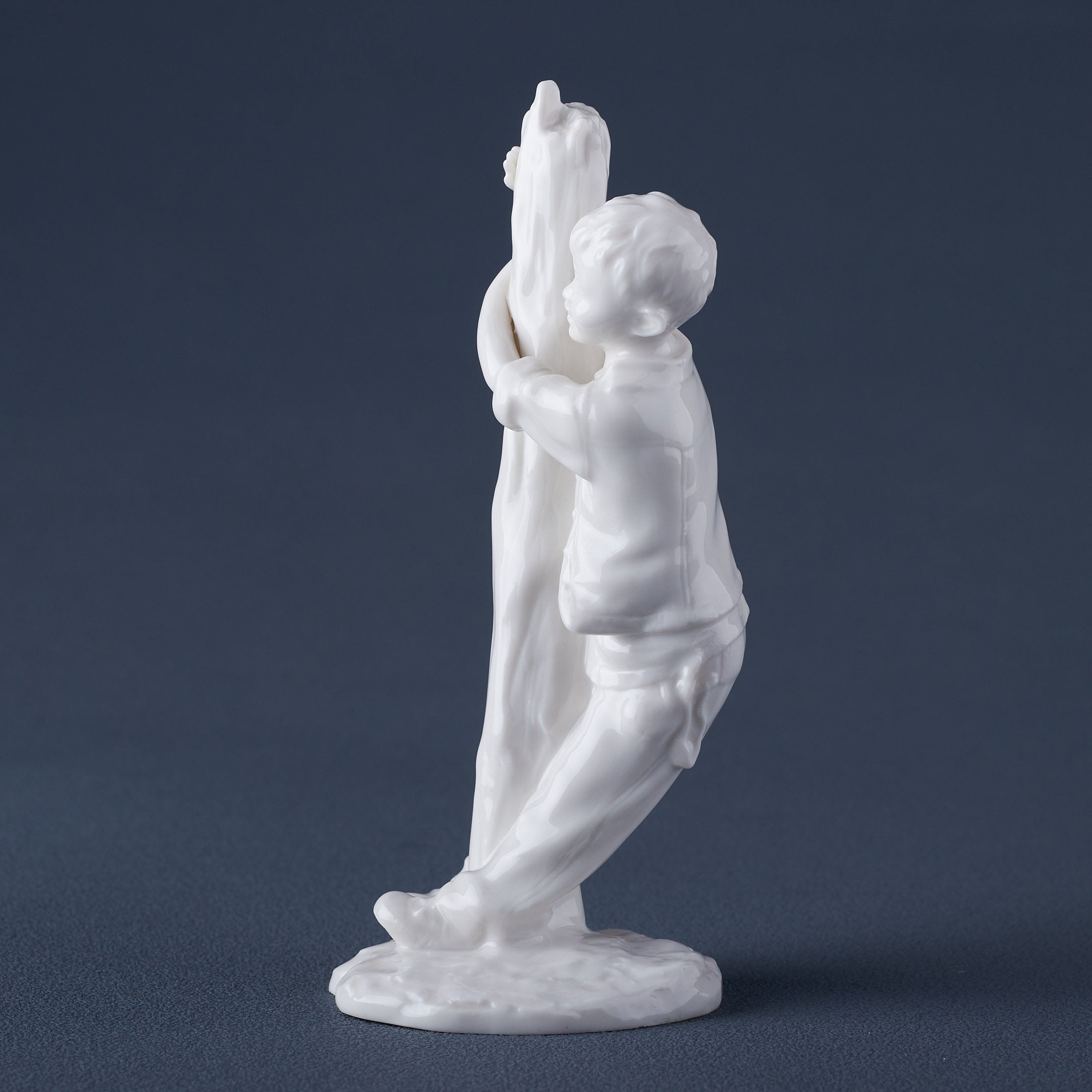 Oriental Youth Hide and Seek (White)