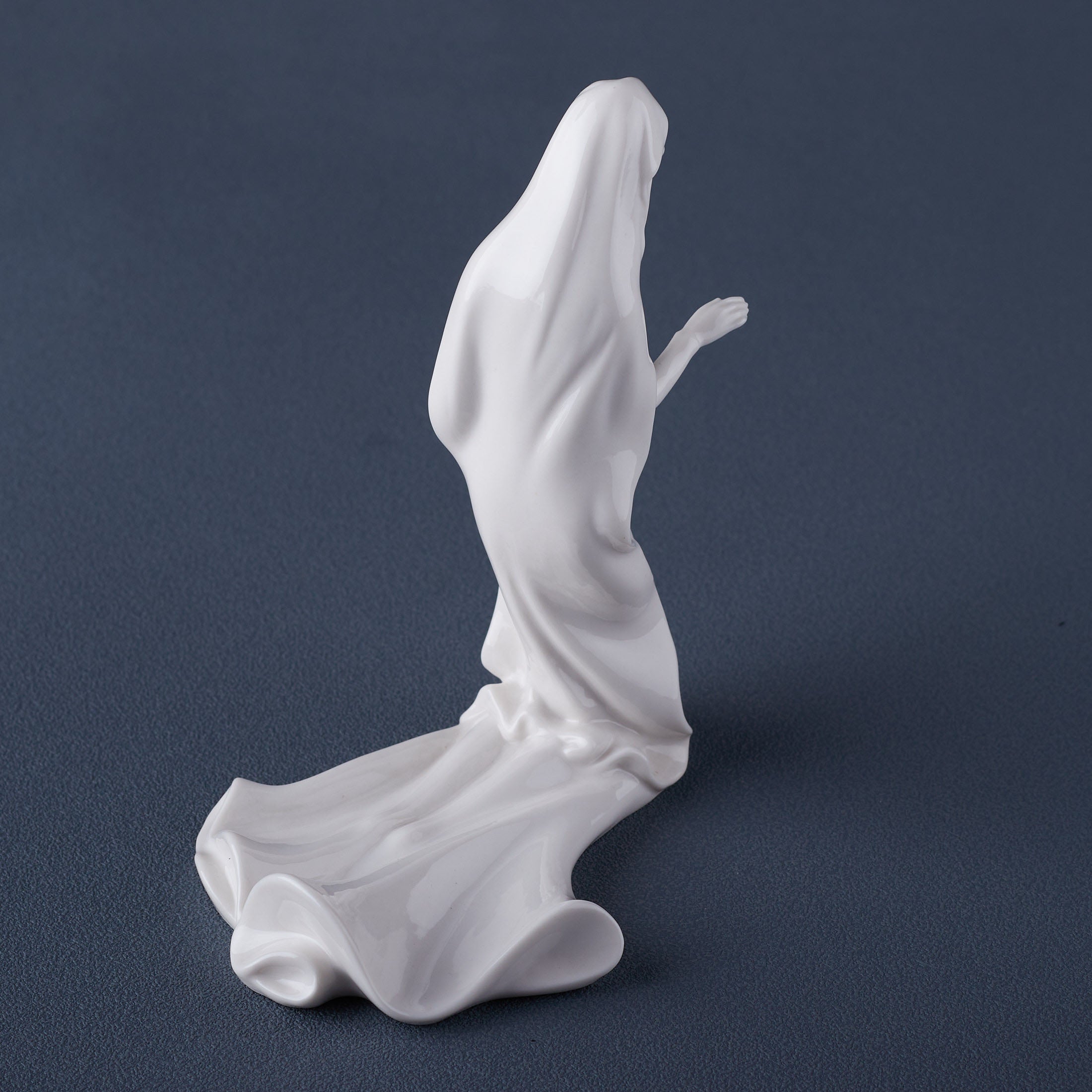 Nativity Virgin Mary (White)
