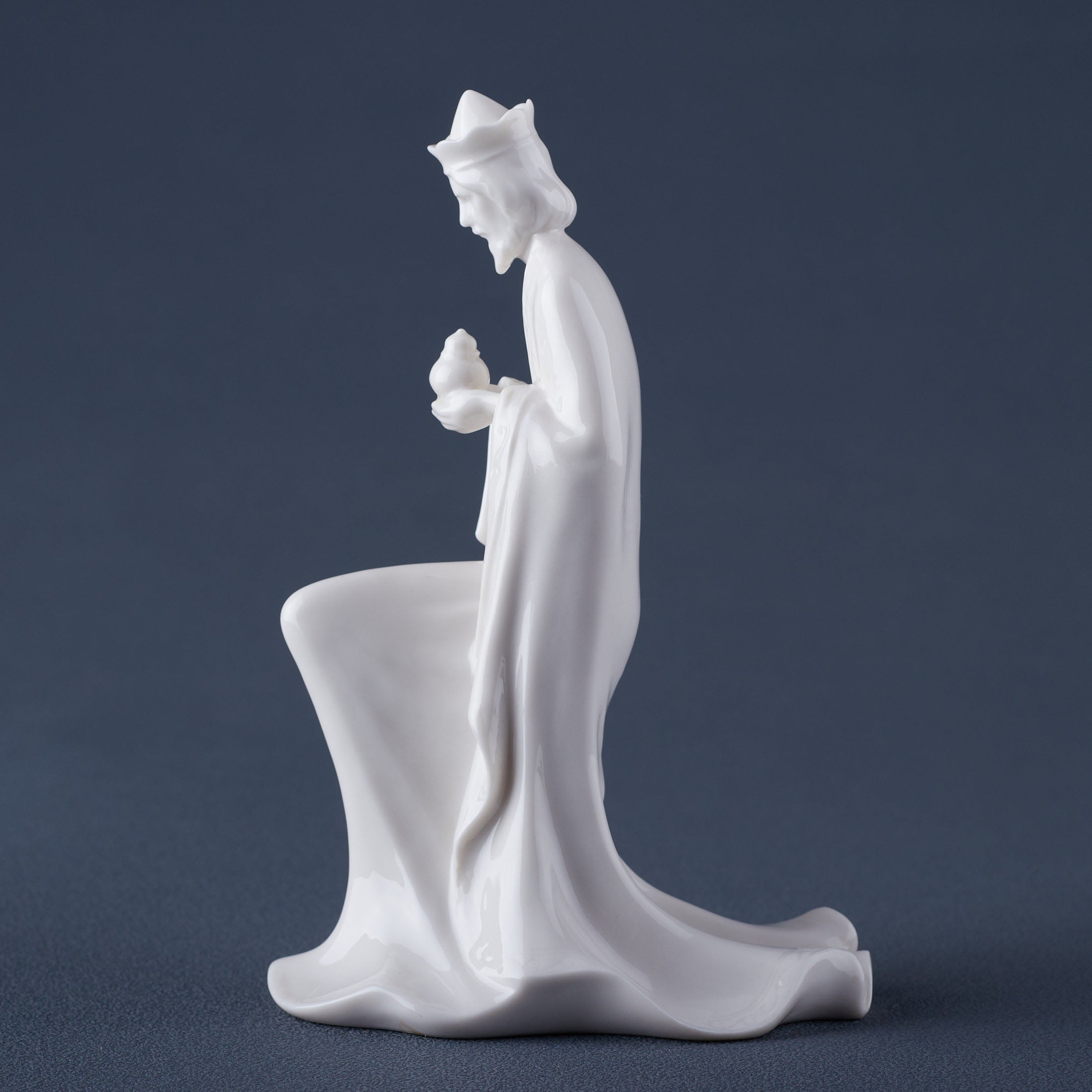 Nativity Wise Man With Myrrh (Glazed)
