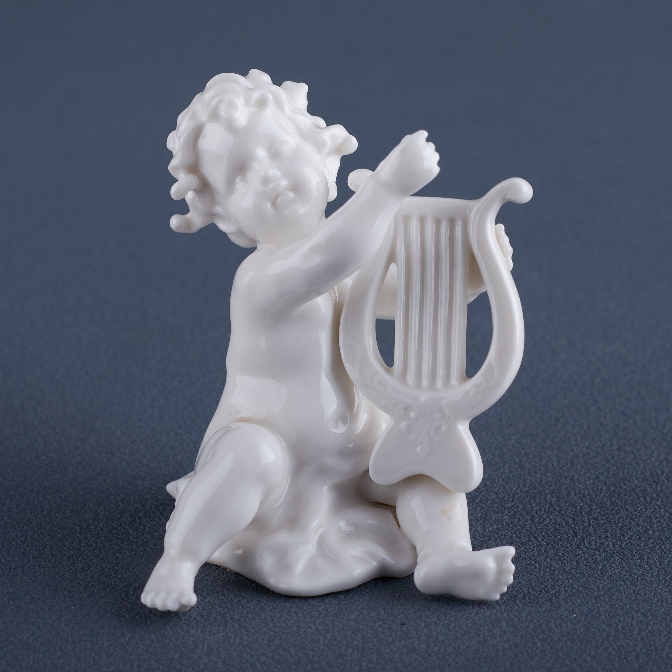 Infant Playing Lute(White)
