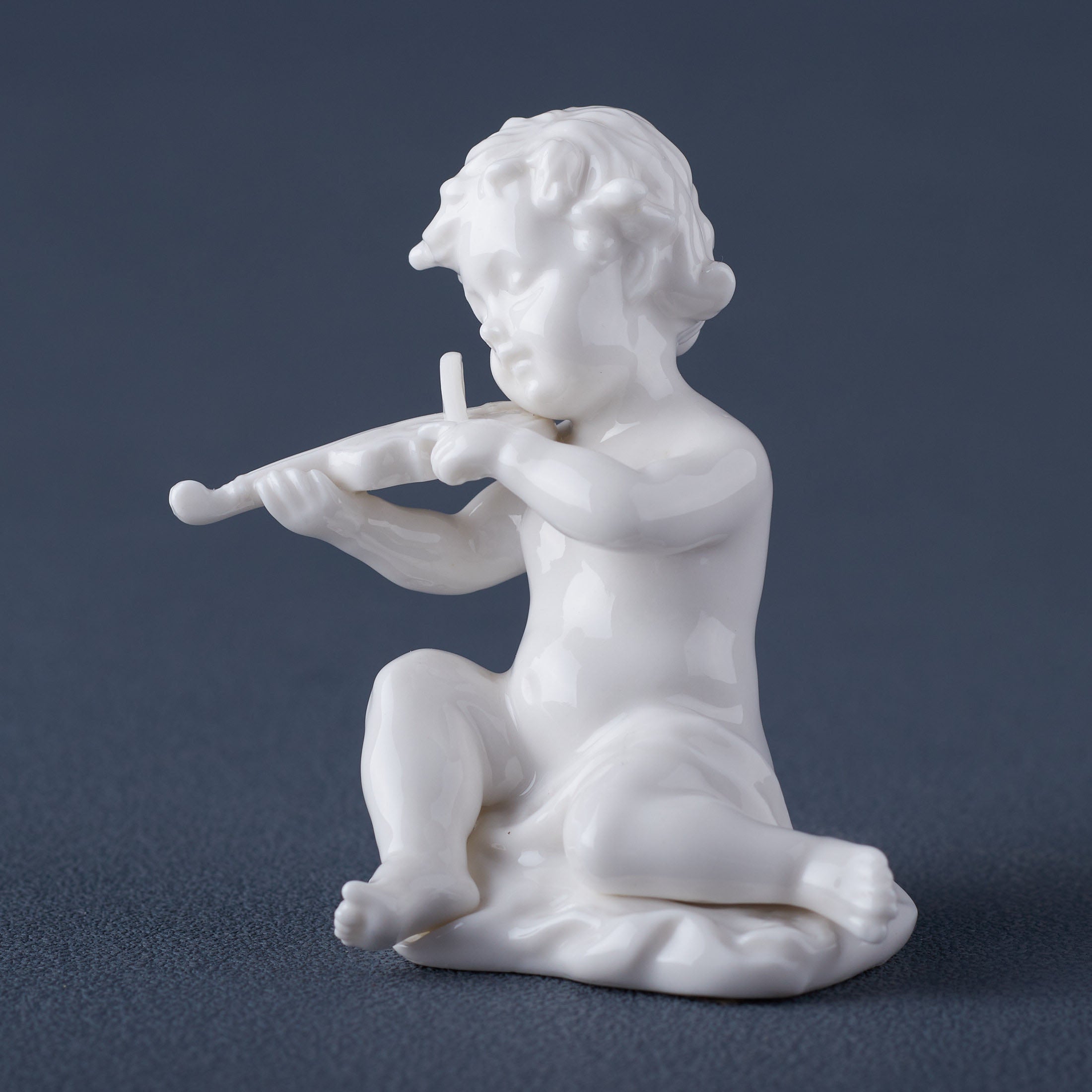 Infant Playing Violin(White)