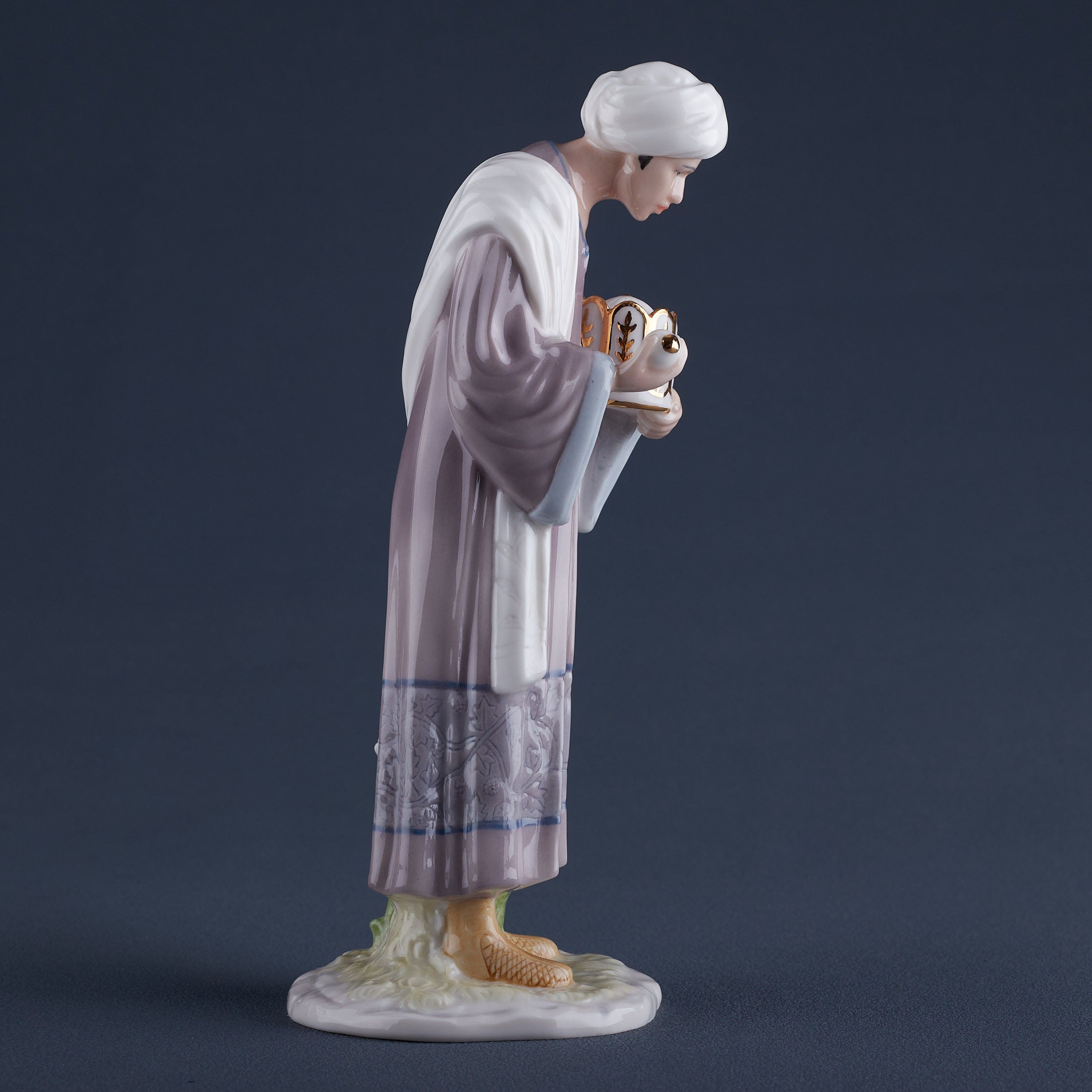 Caspar King Of Tarsus Offering Frankincense