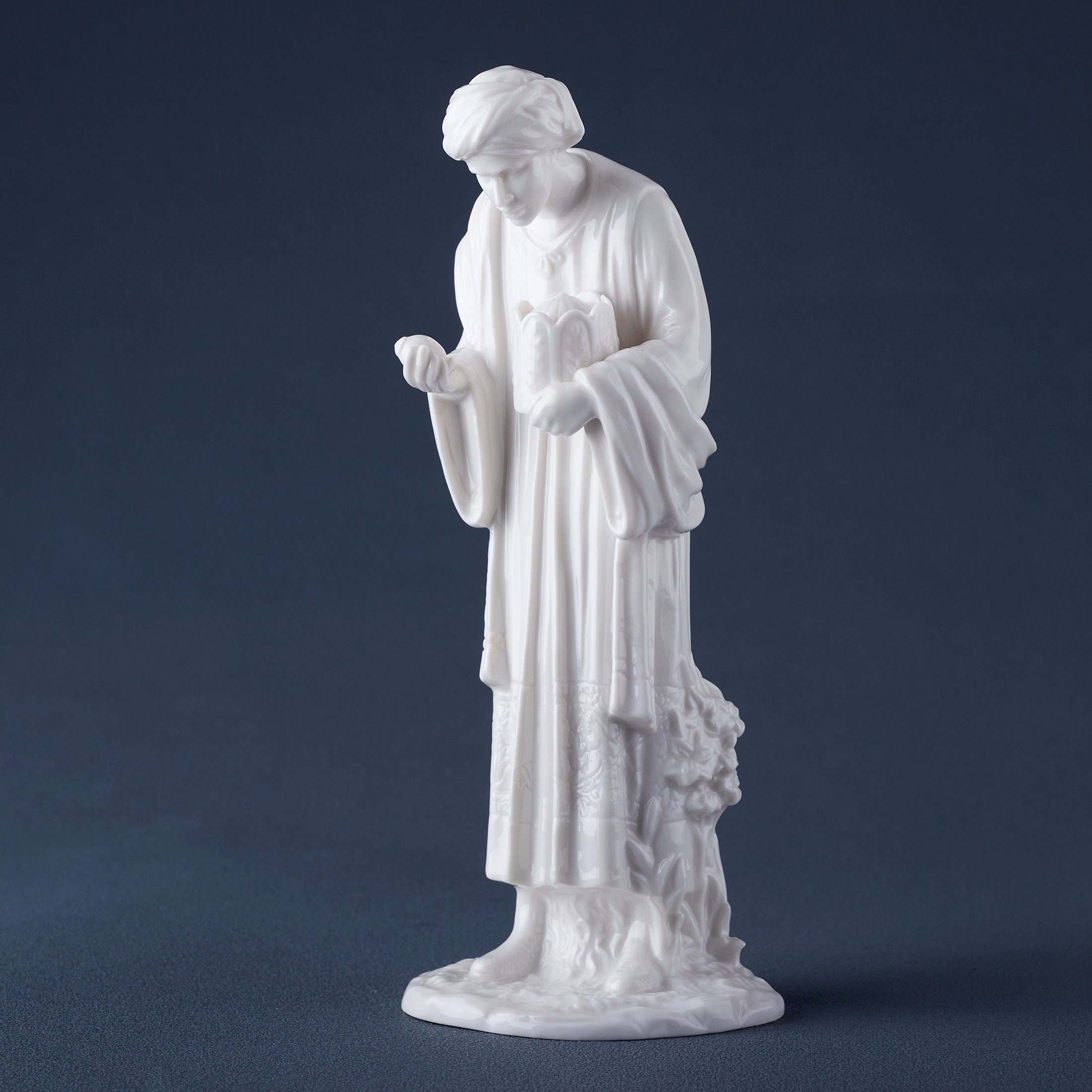 Caspar King Of Tarsus Offering Frankincense(White)