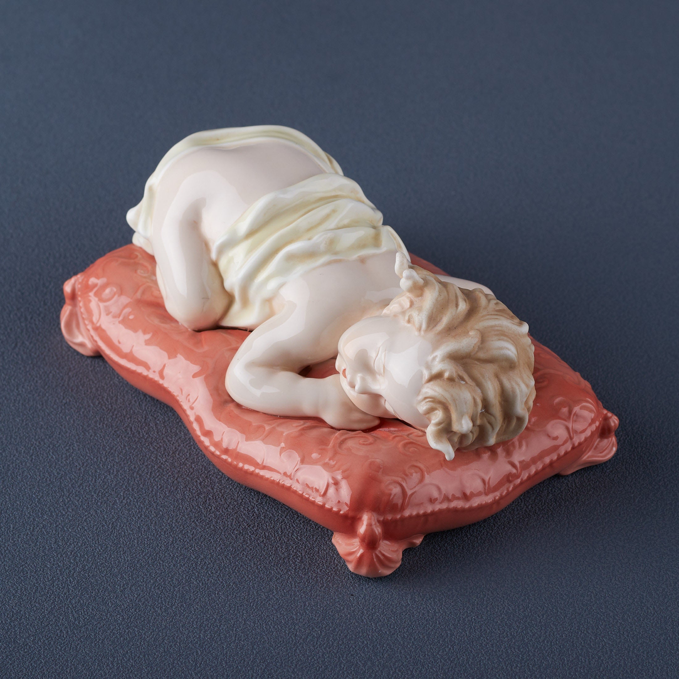 Infant Sleeping (With Cloth)