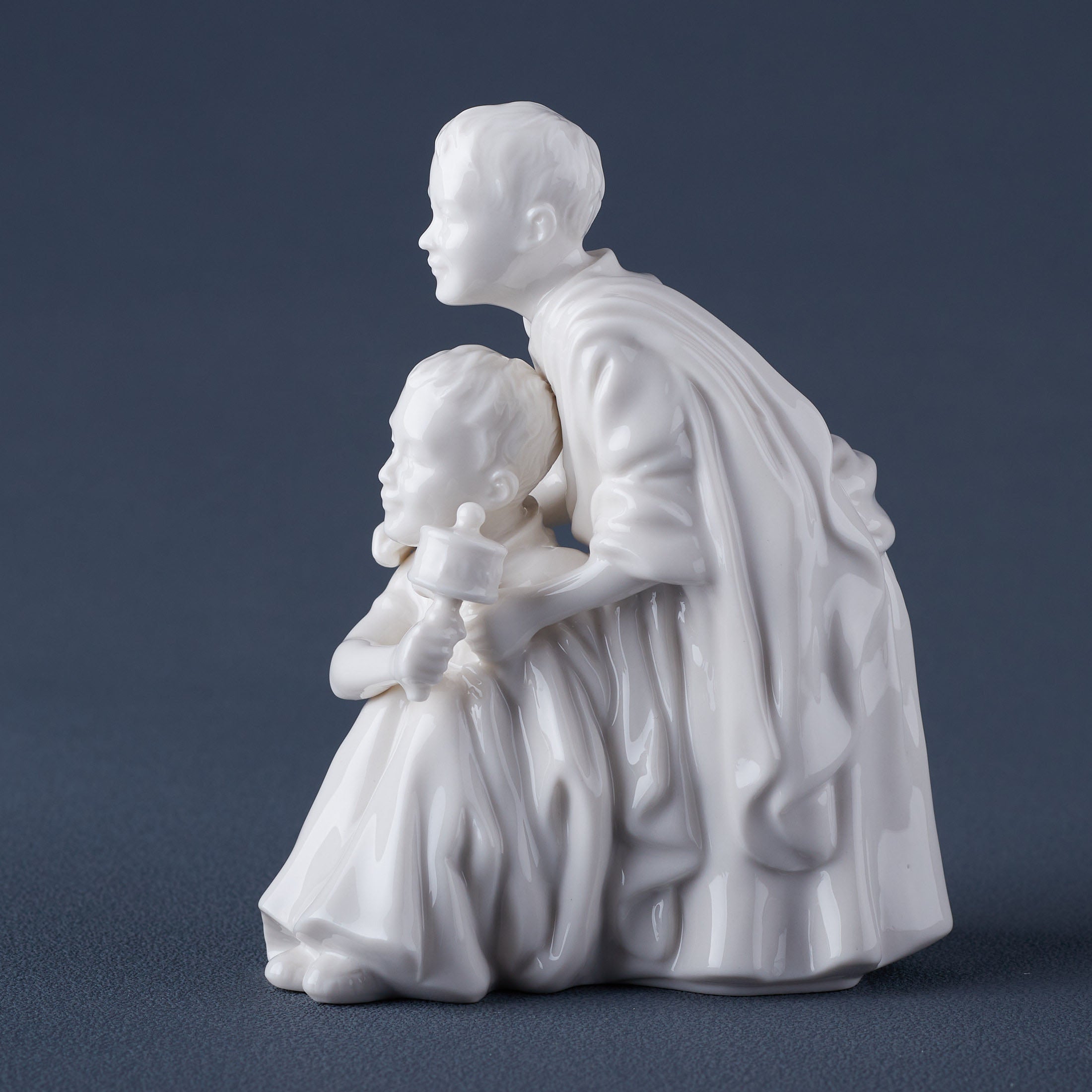 Tibet Figurine Two Young Lamaes Of Tibet