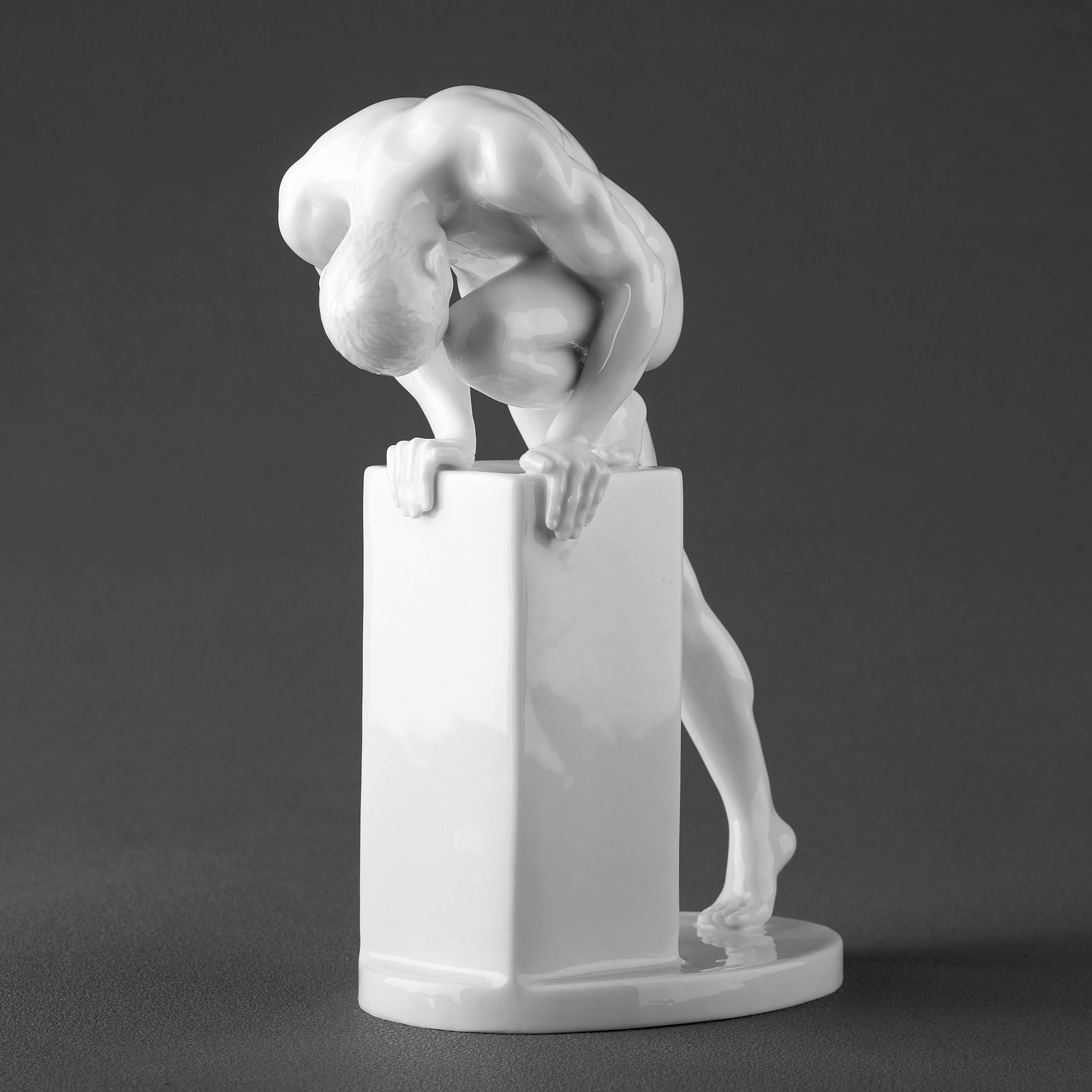 NudeMale061 (Glazed)