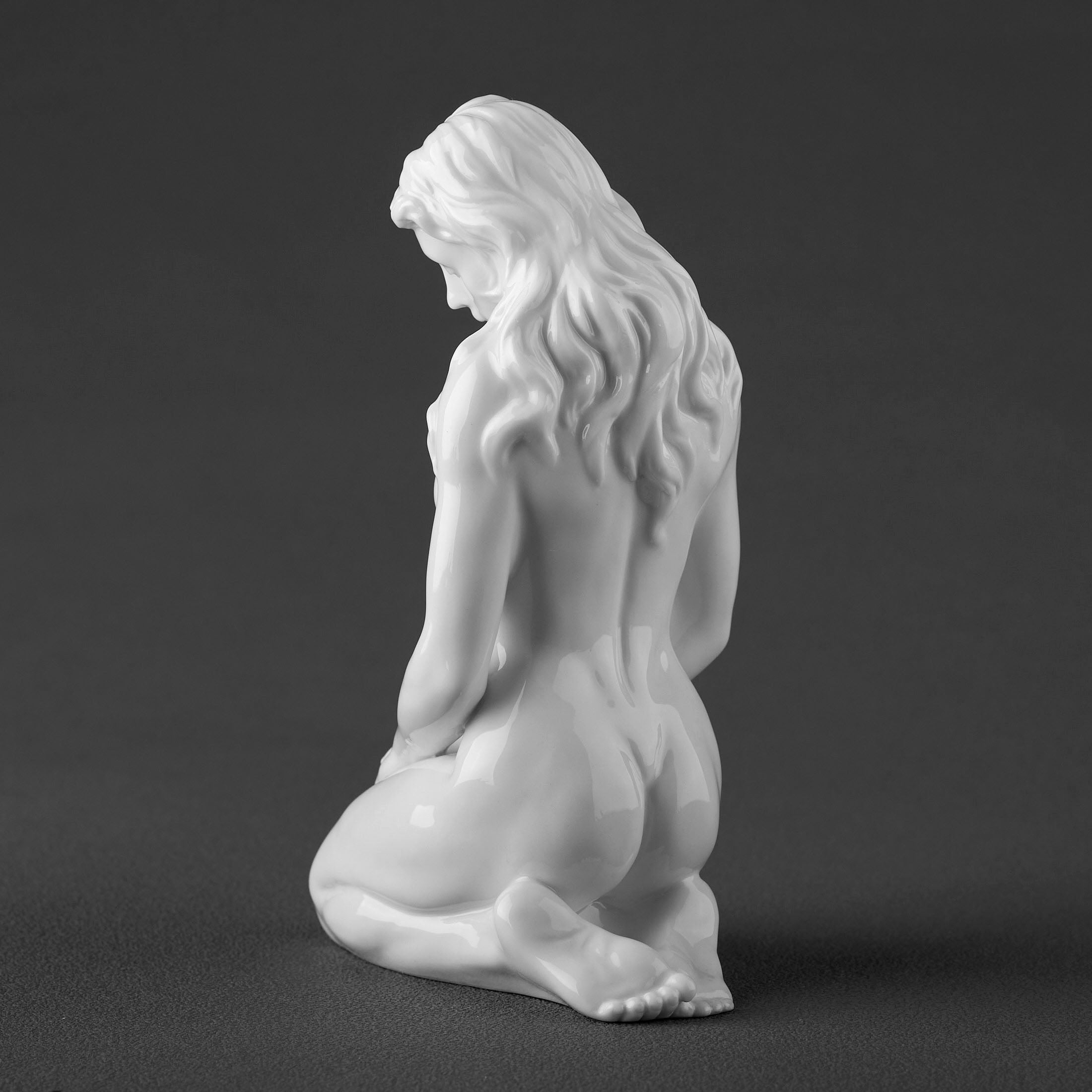 Nude Female 30097 (Glazed)