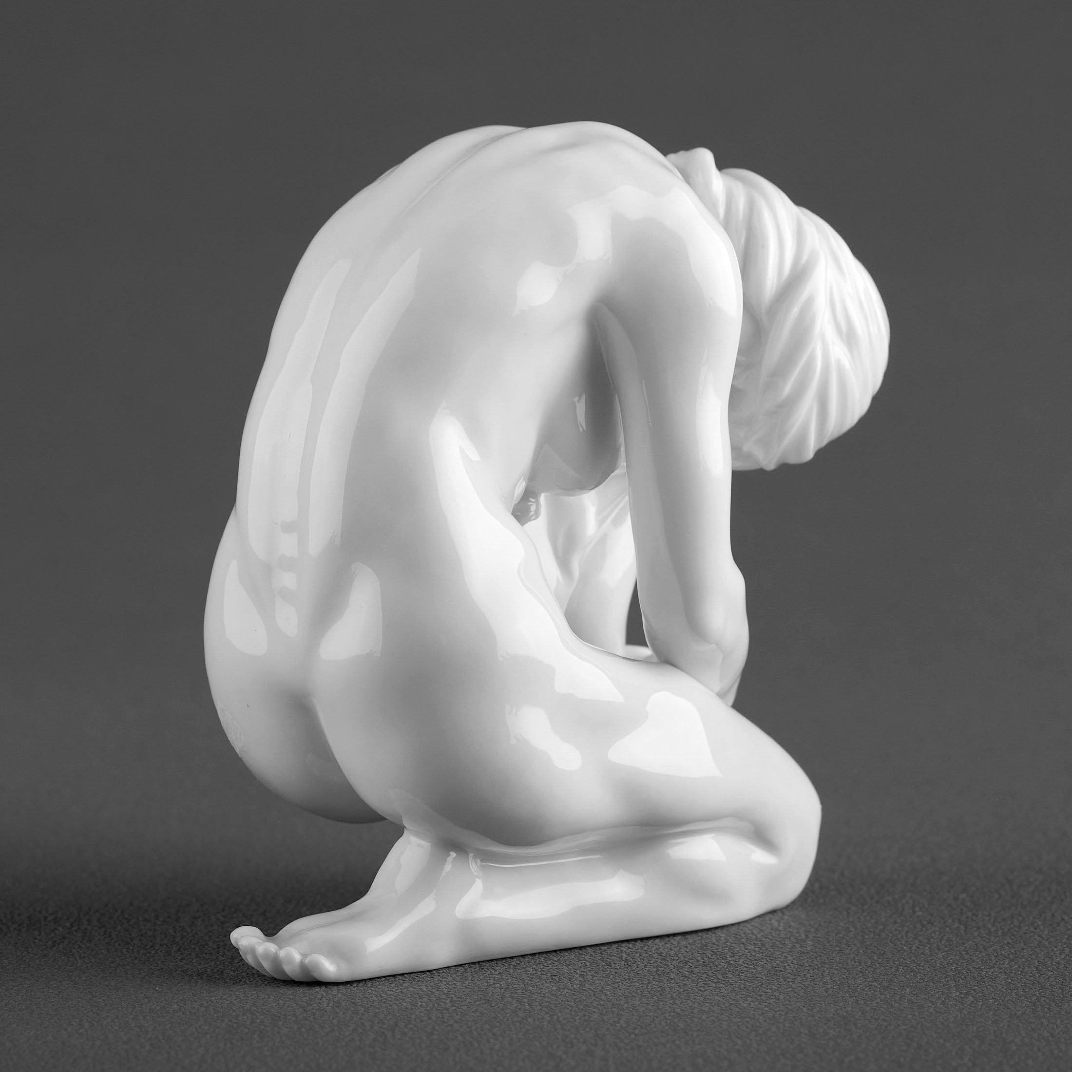 Nude Female 30099 (Glazed)