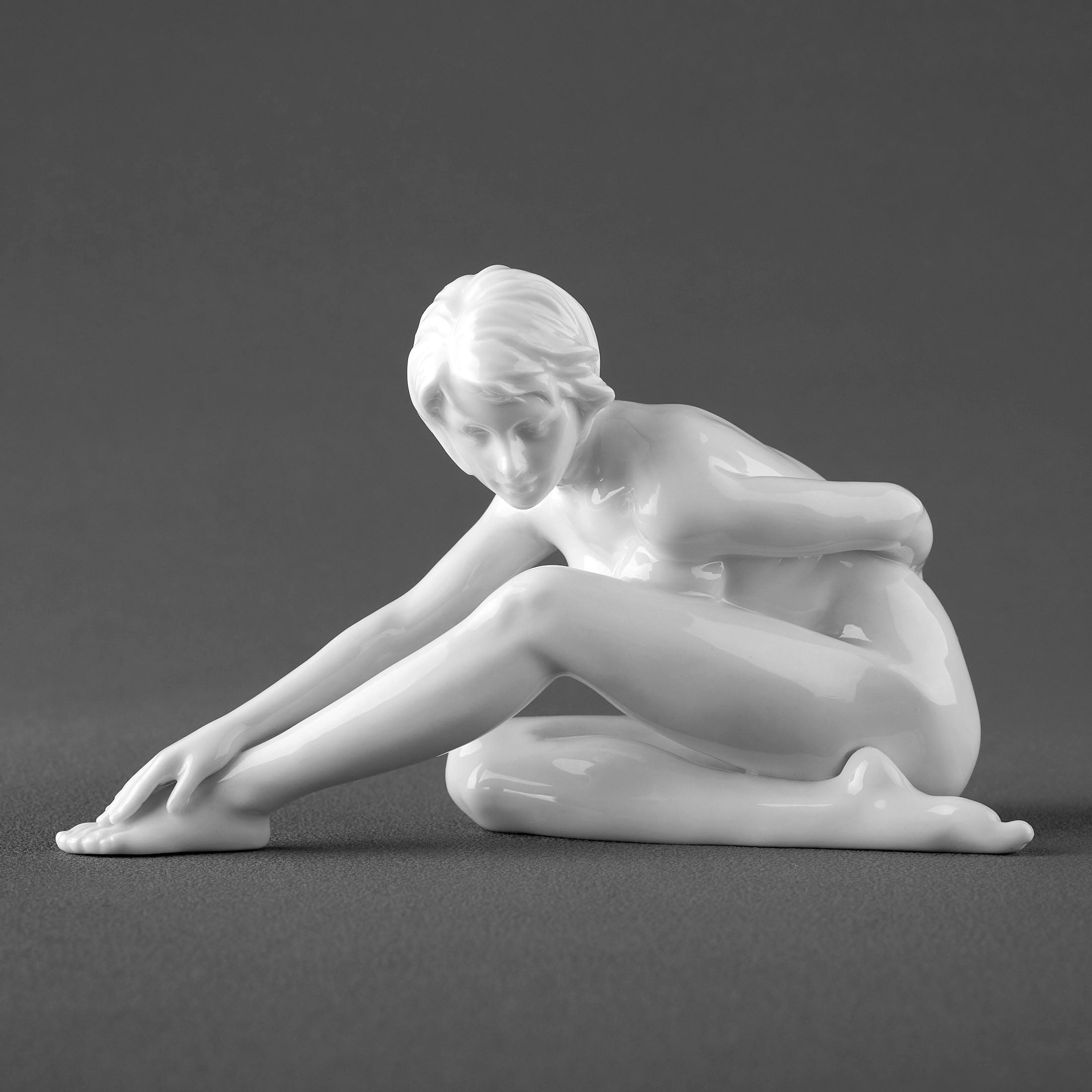 Nude Female 30104 (Glazed)