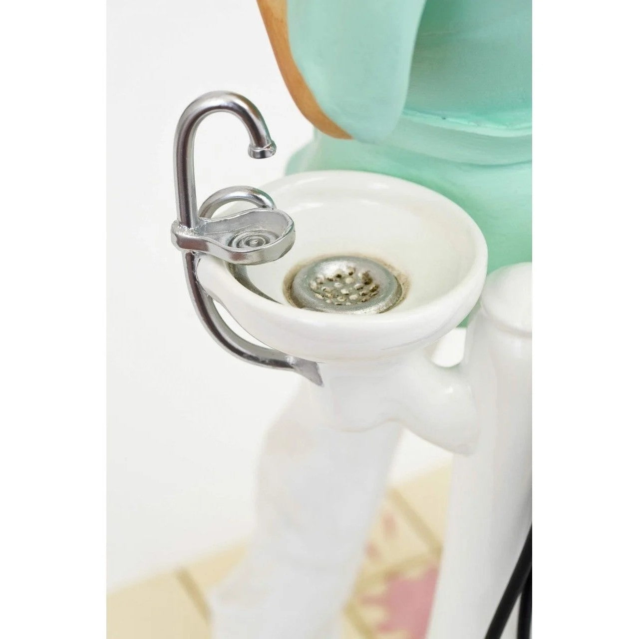 FO84005 Guilermo Forchino The Dentist, FO84005 – Forchino