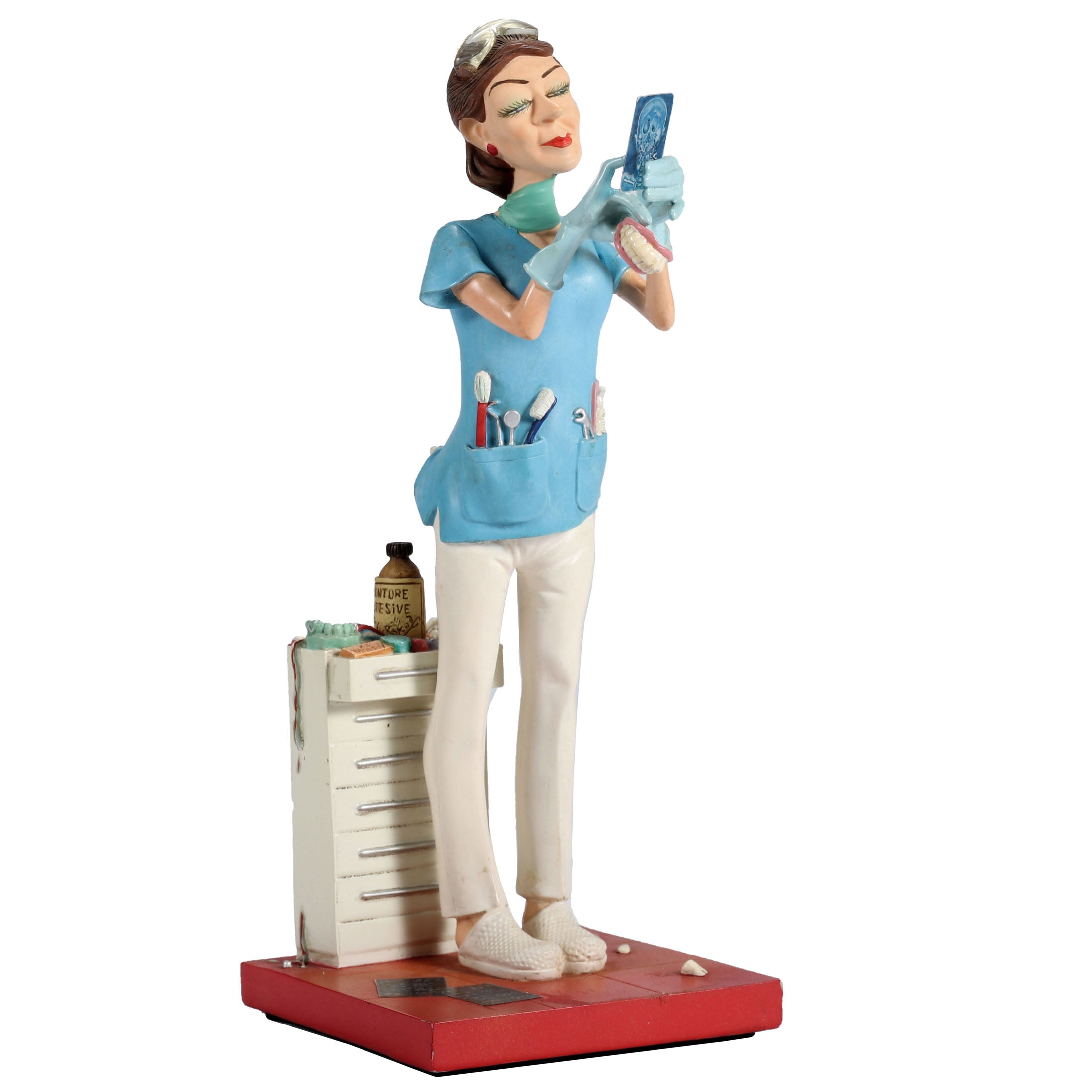 Lady Dentist – 50% Scale