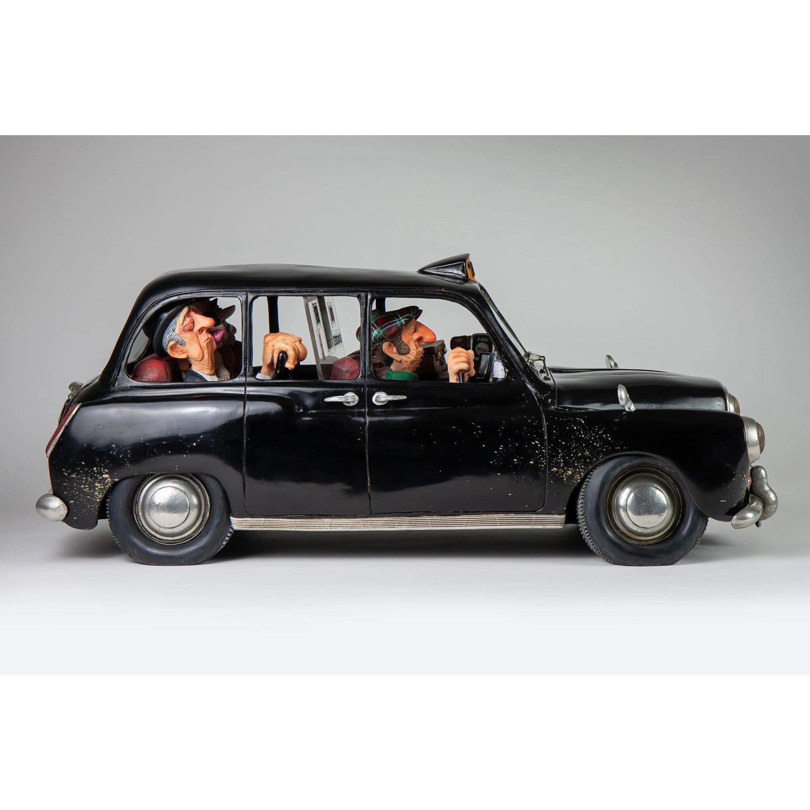 FO85089 Guillermo Forchino The London Taxi | Curios & Collectibles
