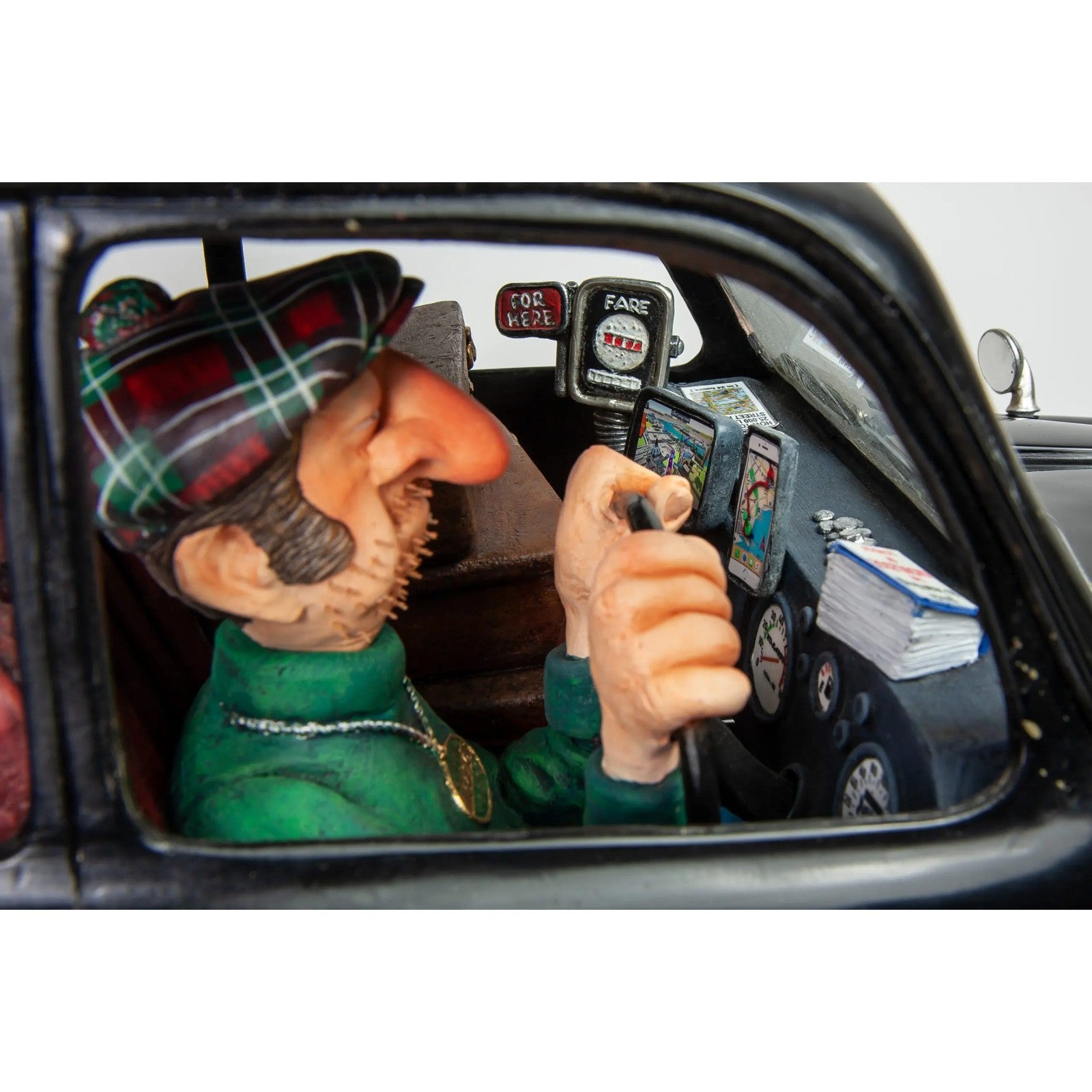 FO85089 Guillermo Forchino The London Taxi | Curios & Collectibles