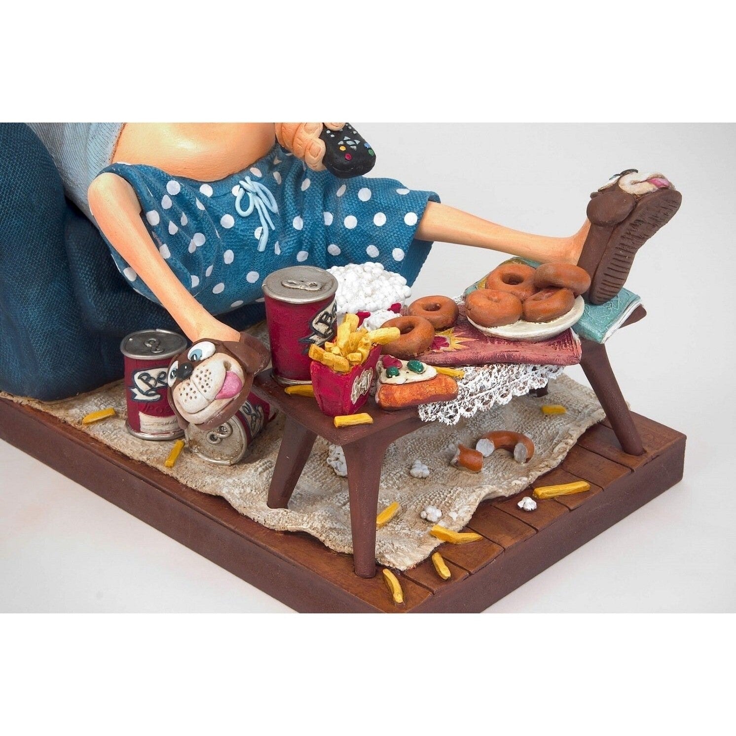 FO85506 Guilermo Forchino Large The Coach Potato Figurine. Original