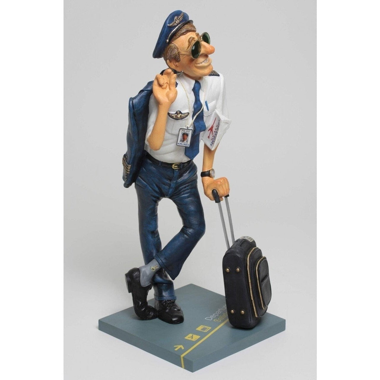 FO85523 Guilermo Forchino Large Pilot Figurine. Original