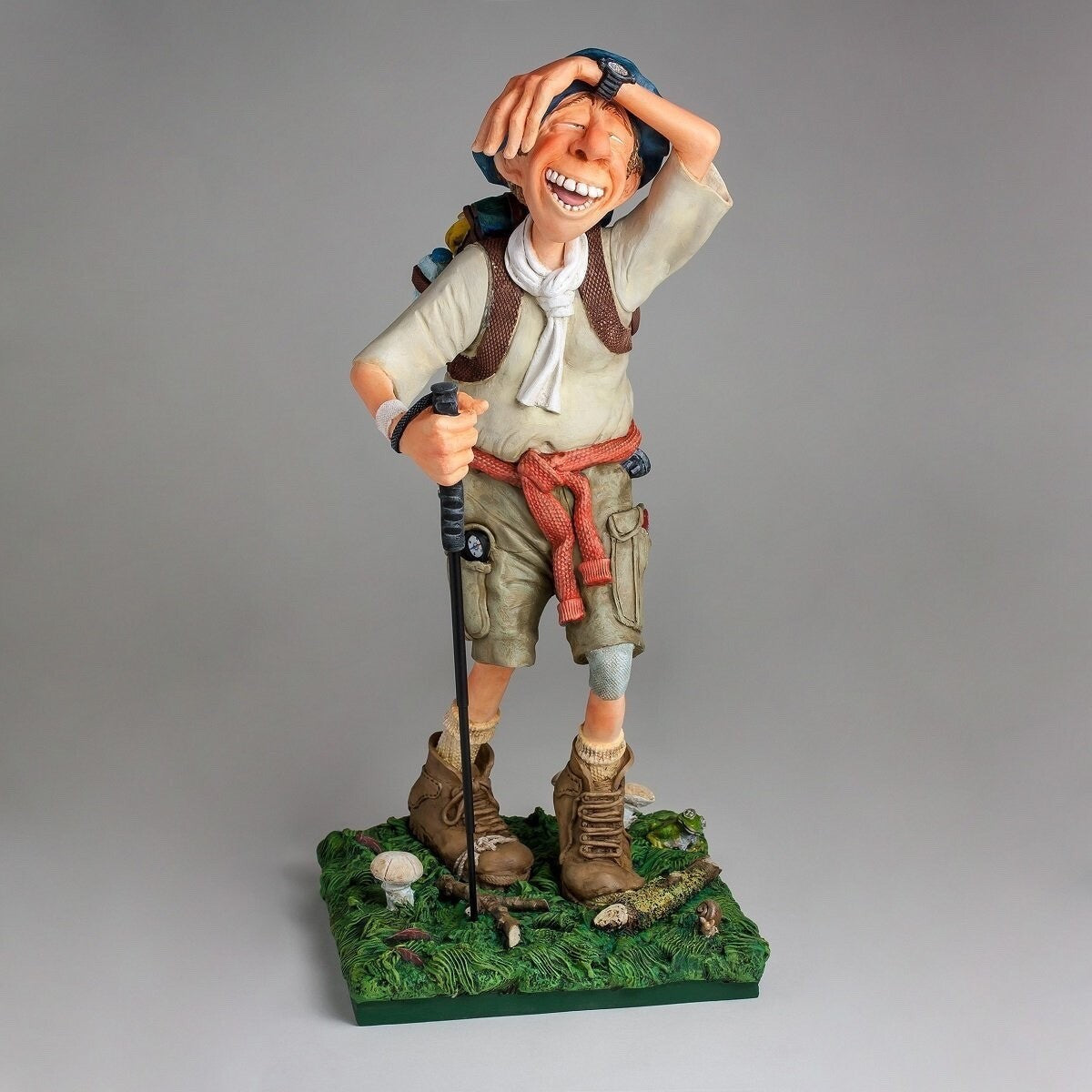 FO85551 Guilermo Forchino Large The Hiker Figurine. Original