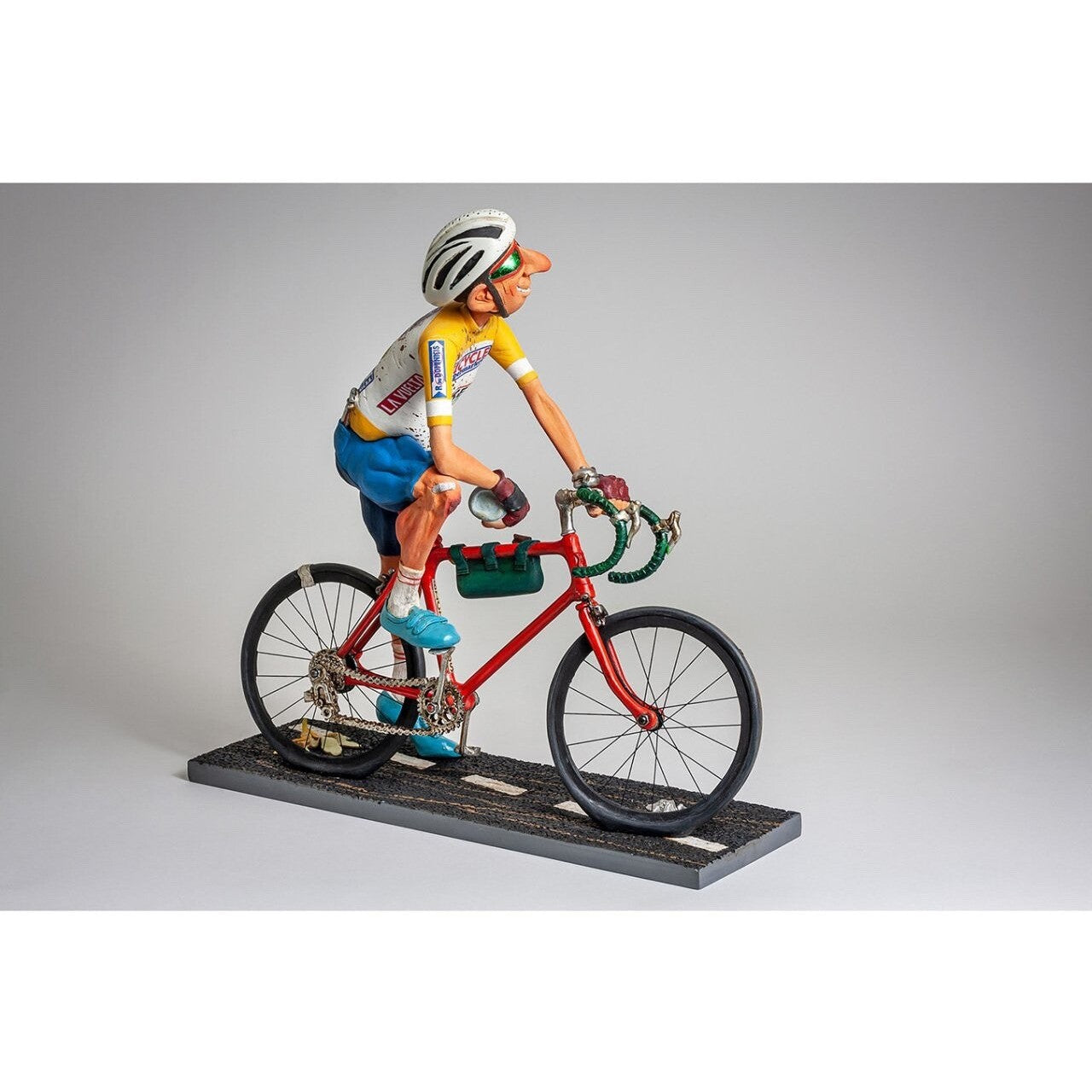 Guillermo Forchino The Cyclist Figurine FO85550 – Comic Art Bike