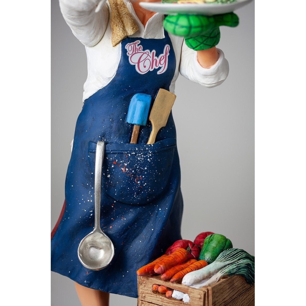 Guillermo Forchino The Lady Cook Figurine FO85549 – Female Chef Gift