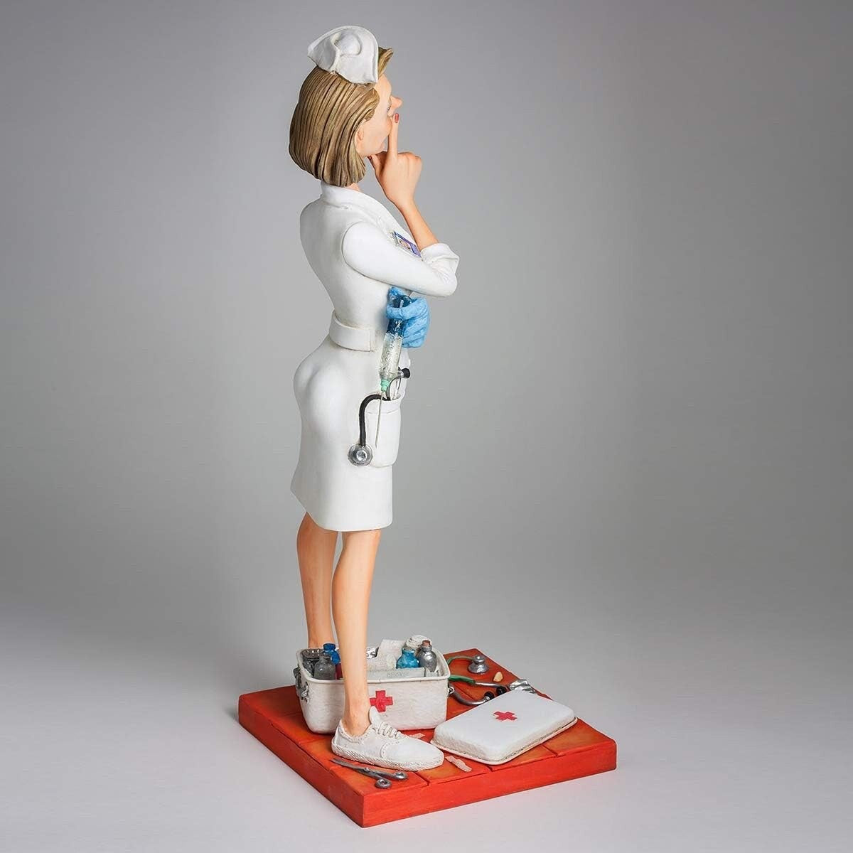 Guillermo Forchino The Nurse Figurine FO84014 – Comic Art Sculpture –
