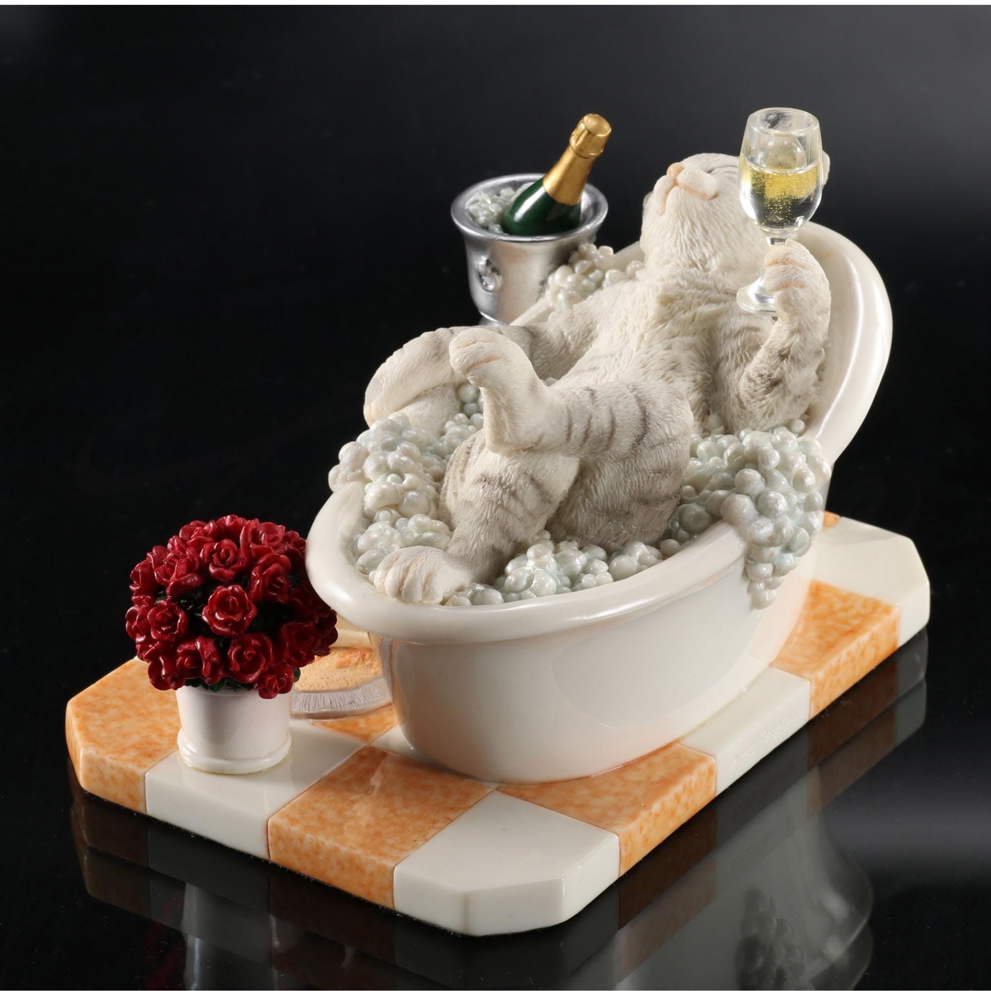 Luxurious Cat Figurine | Animal Sculptures | Home Decor