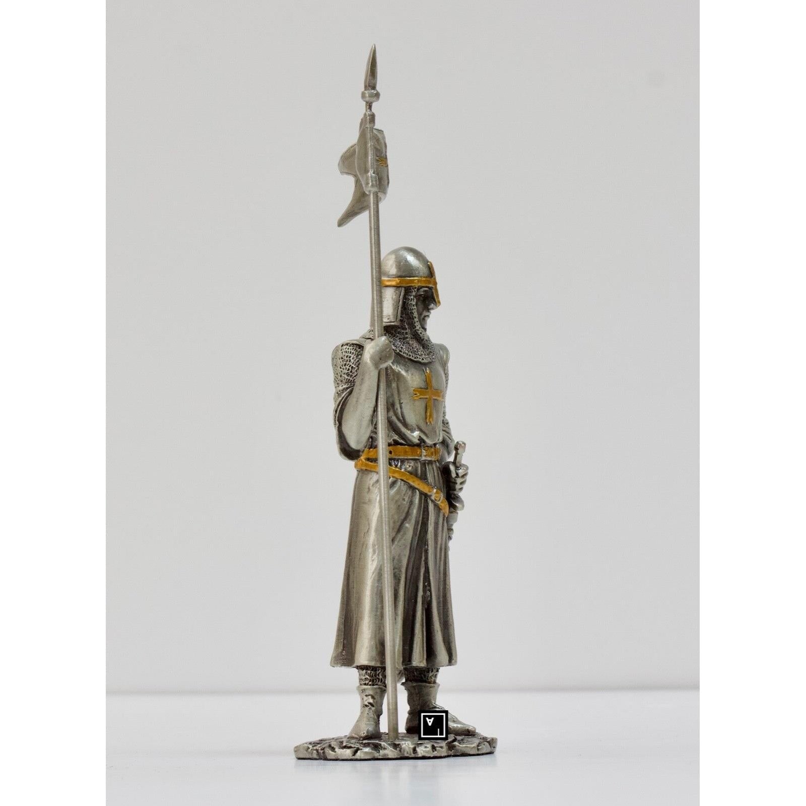 Medieval Knight Pewter Statue | Figurines & Statues | Home Decor