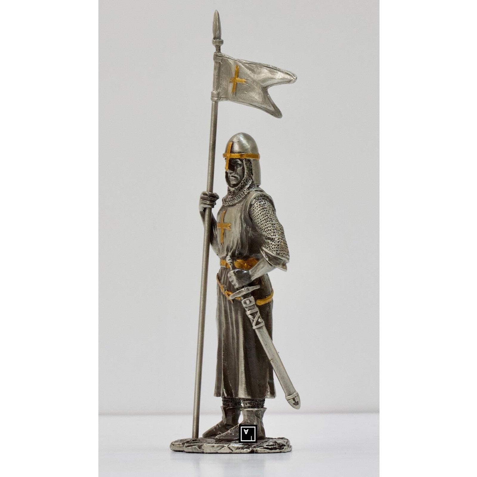 Medieval Knight Pewter Statue | Figurines & Statues | Home Decor