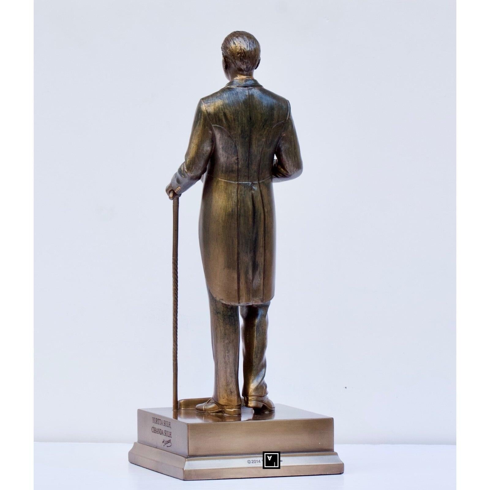 Mustafa Kemal Ataturk Statue | Figurines & Statues | Home Decor