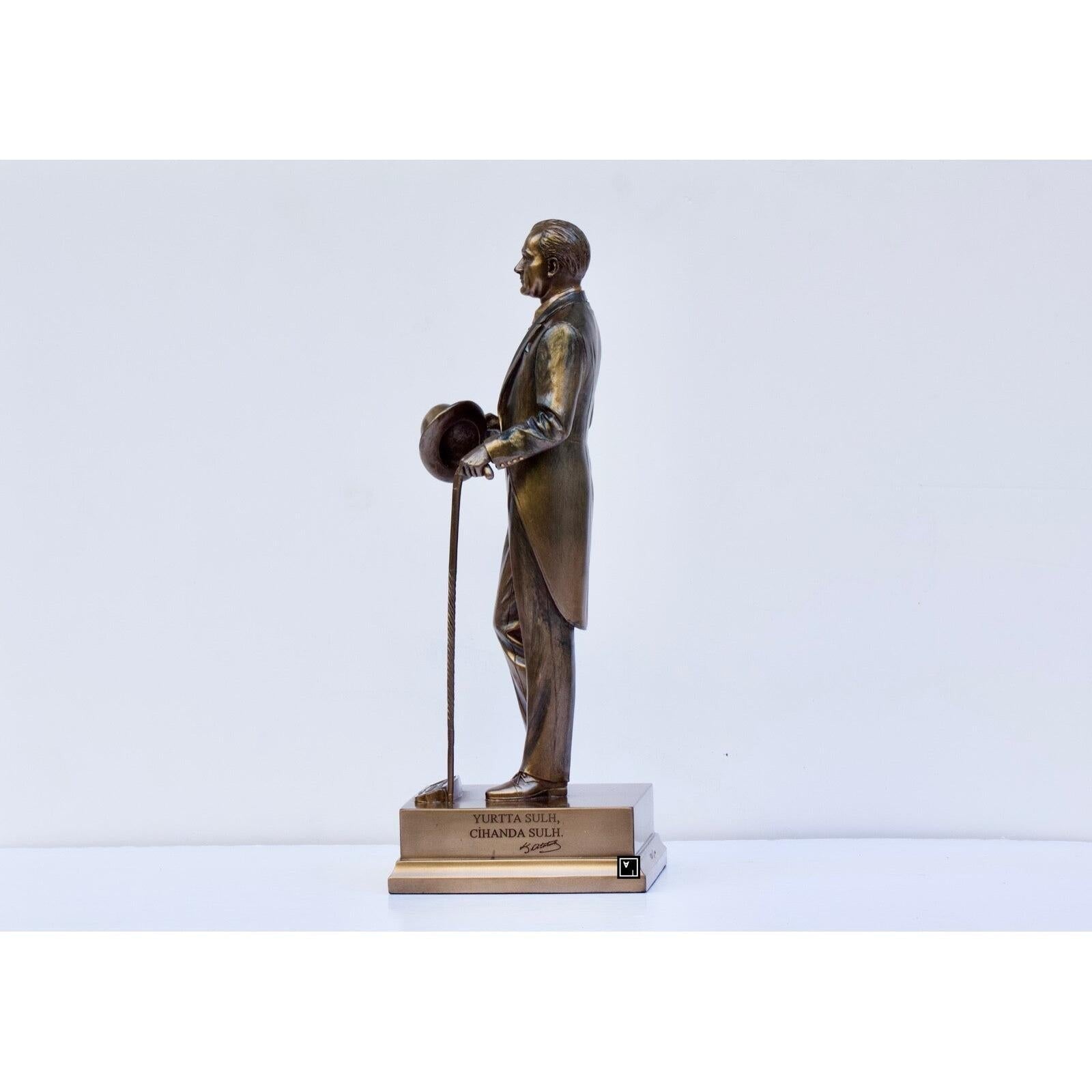 Mustafa Kemal Ataturk Statue | Figurines & Statues | Home Decor