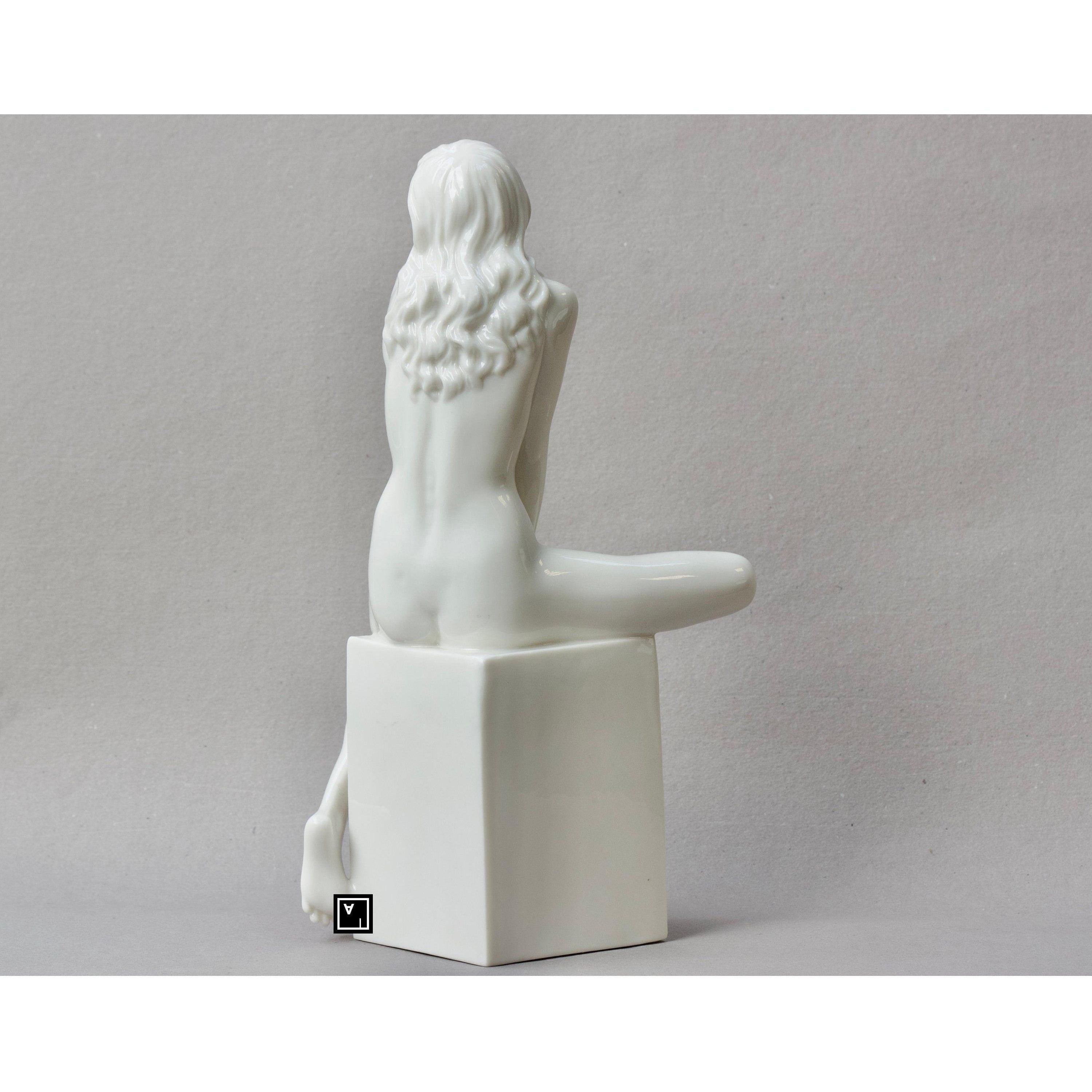 Nude Woman Standing on Bust | Busts | Home Decor | Handcrafted