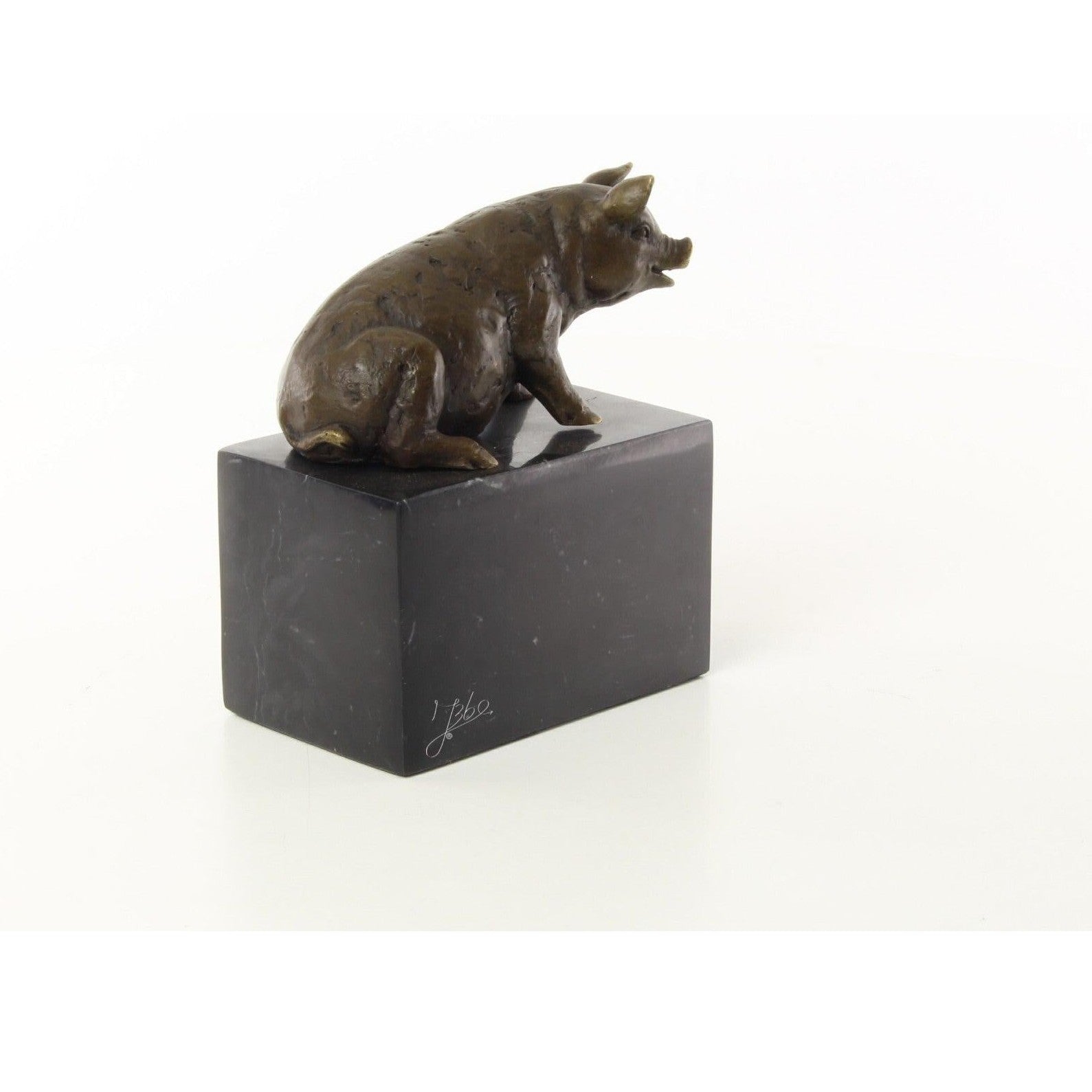 Sitting Pig | Animal Sculptures | Home Decor | Handcrafted