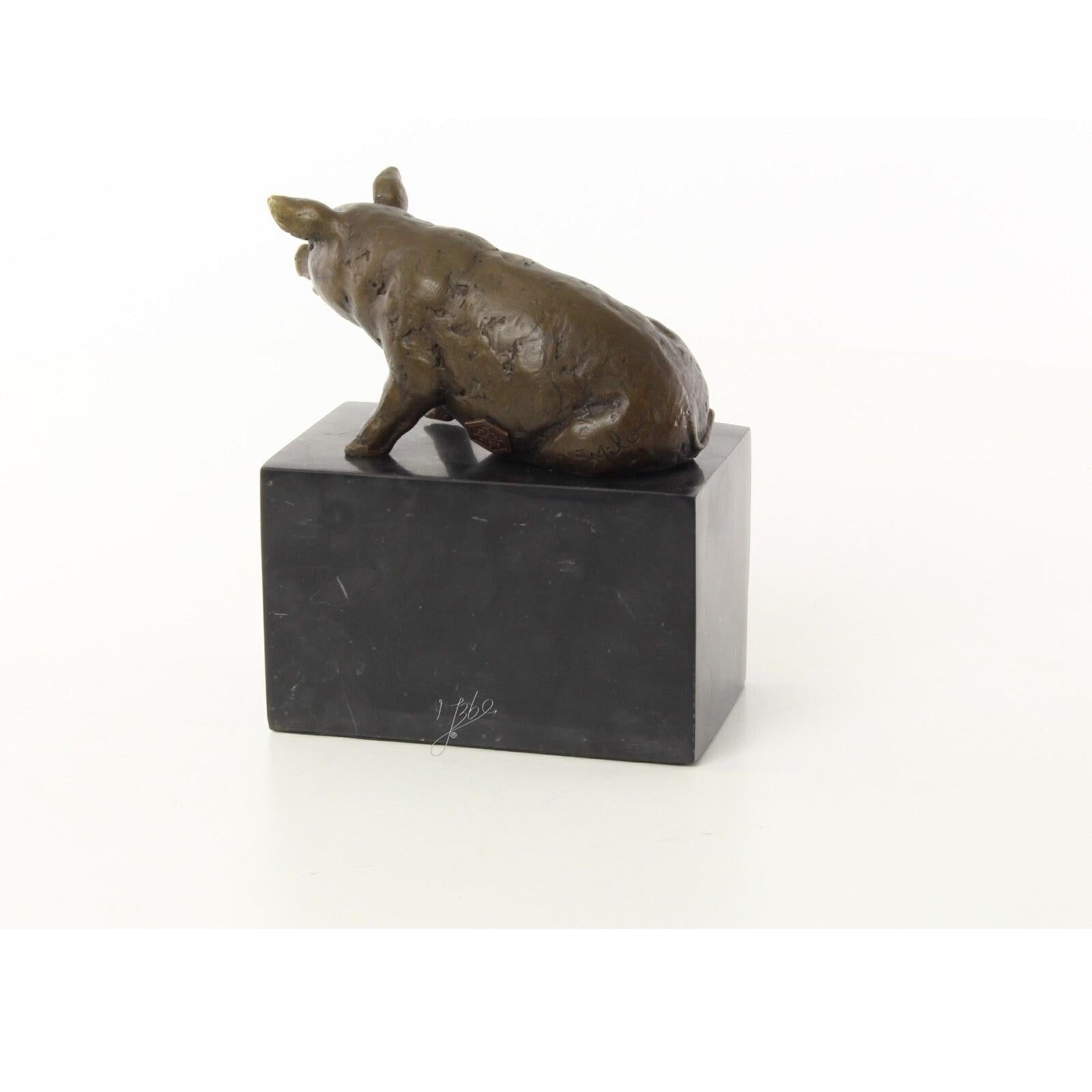 Sitting Pig | Animal Sculptures | Home Decor | Handcrafted