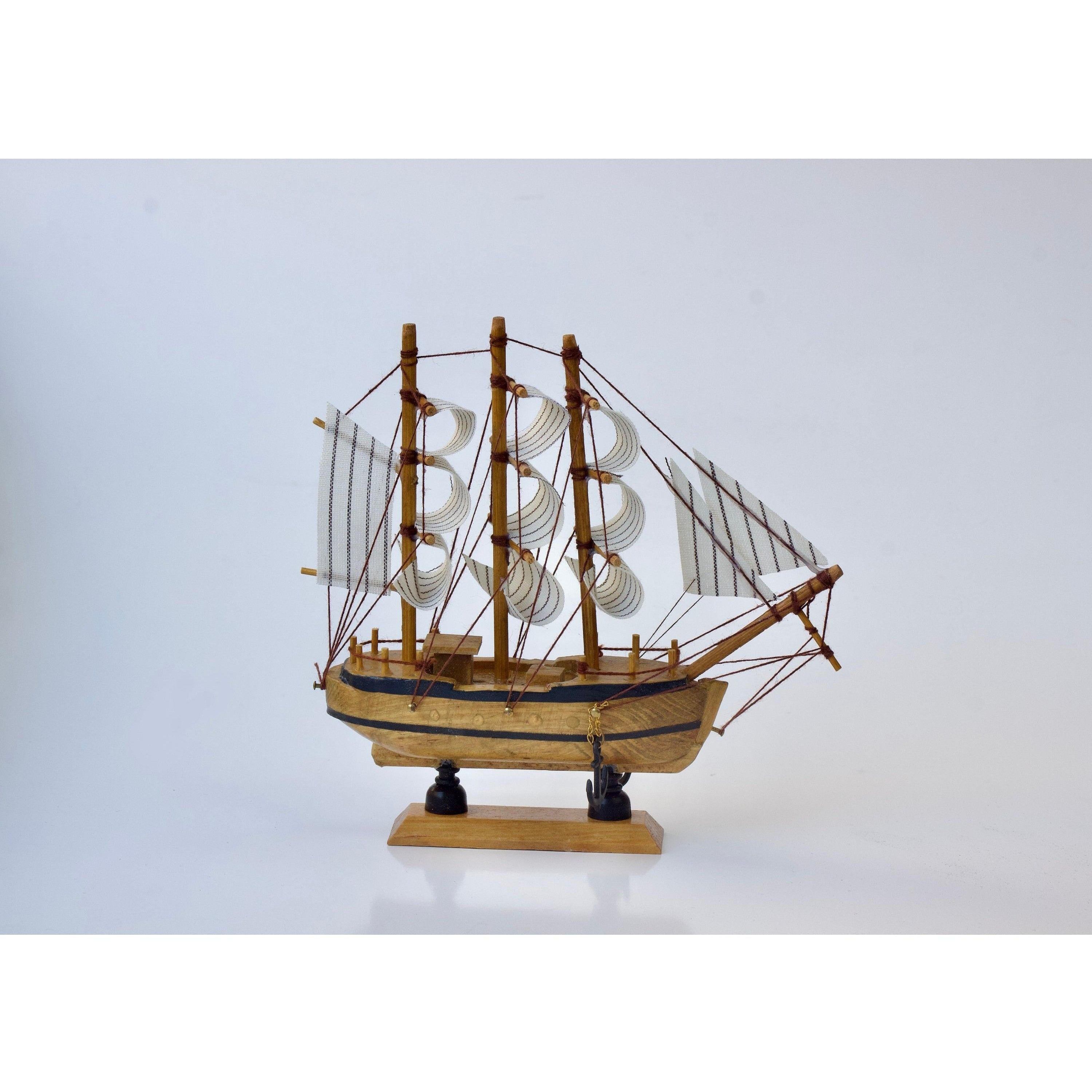 Uss Constitution wooden model ship | Tin & Model Collectibles
