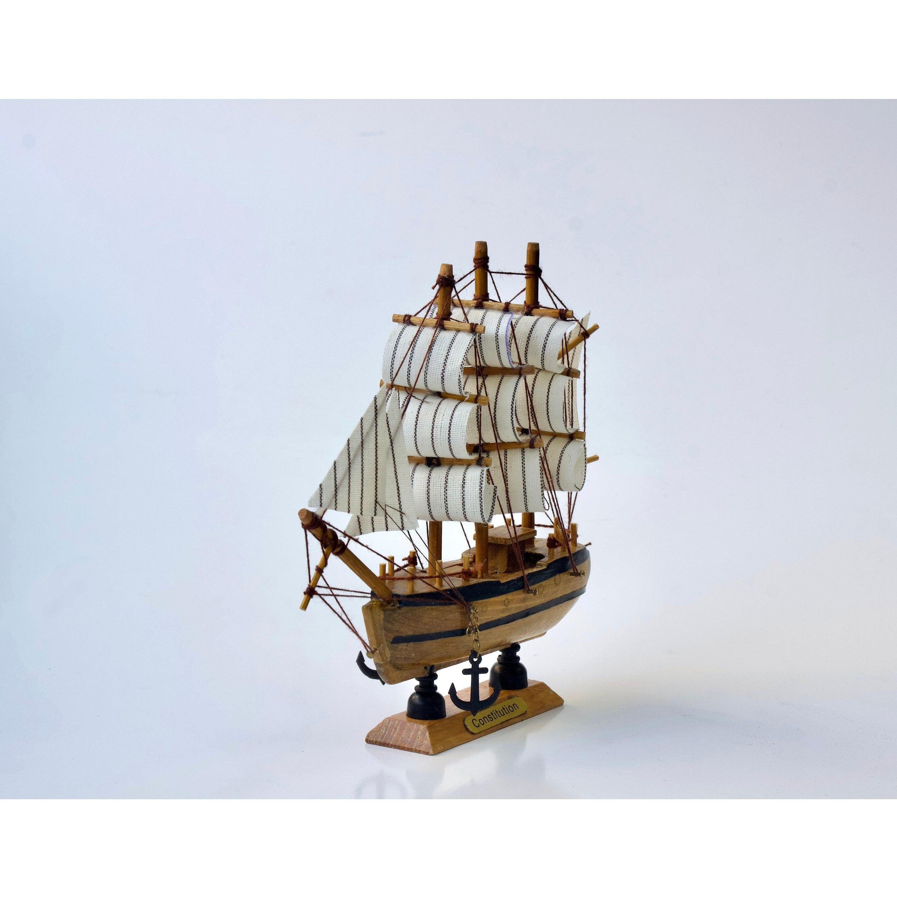 Uss Constitution wooden model ship | Tin & Model Collectibles