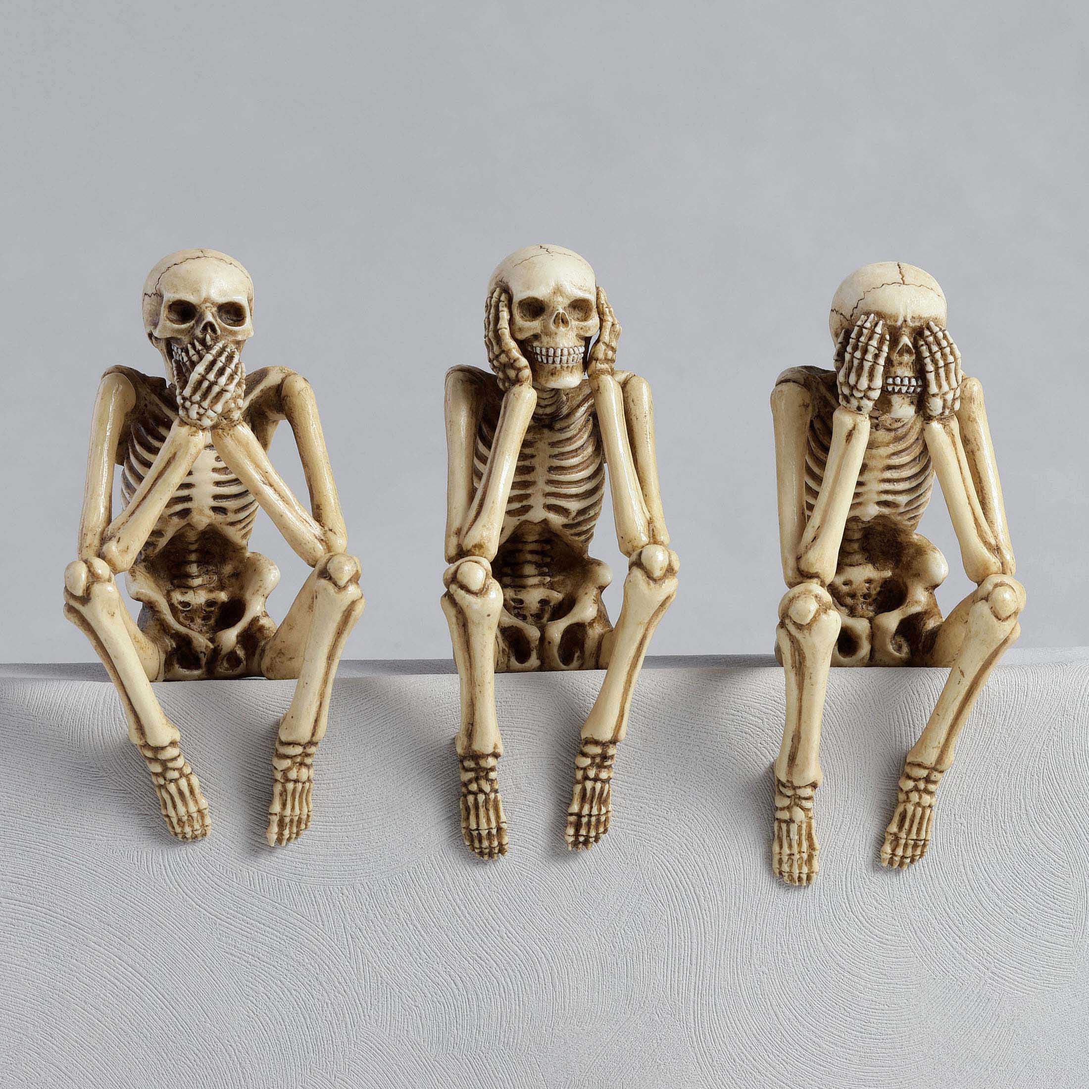 Sitting Skeletons See No Evil Hear No Evil Speak No Evil