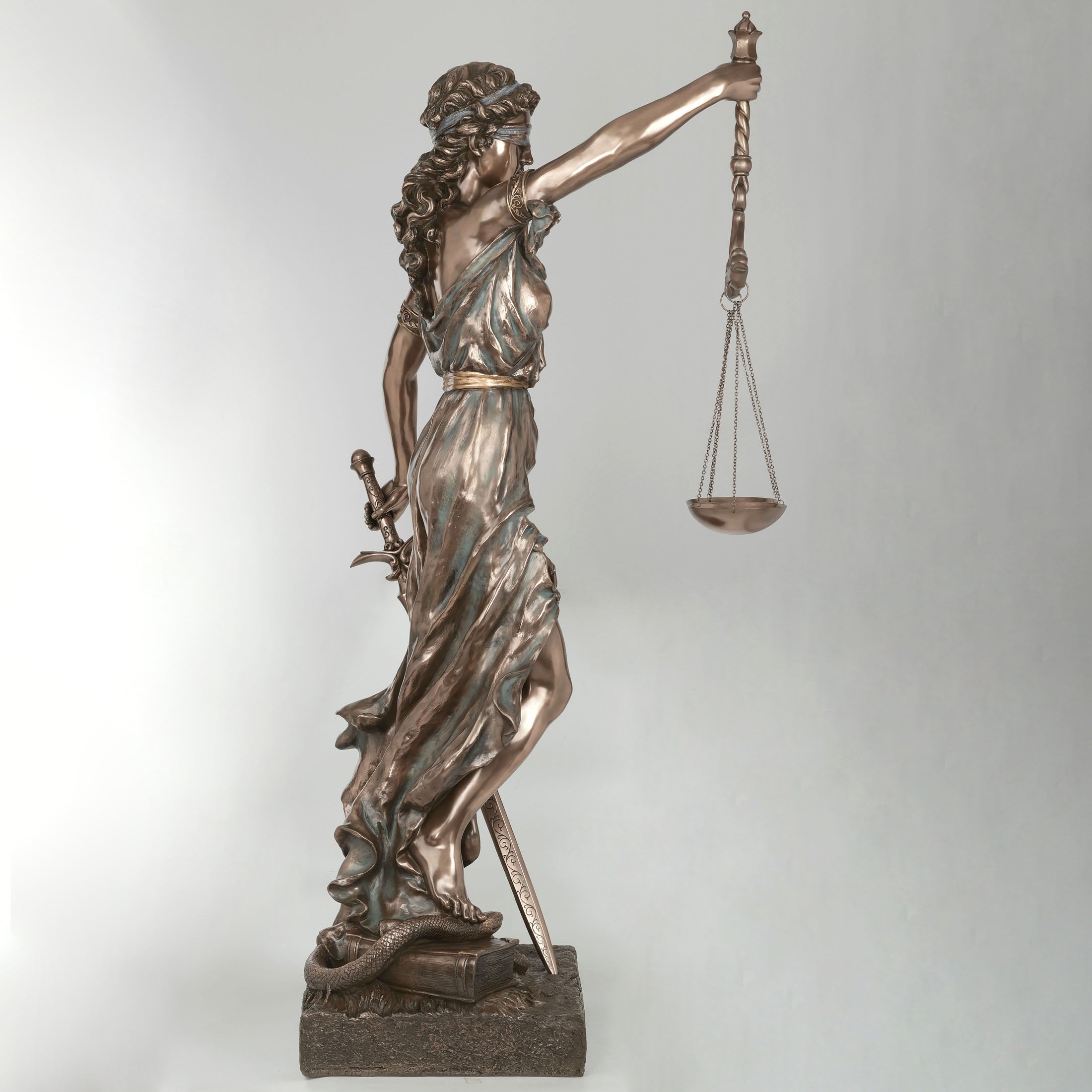 La Justice (Large Size)
