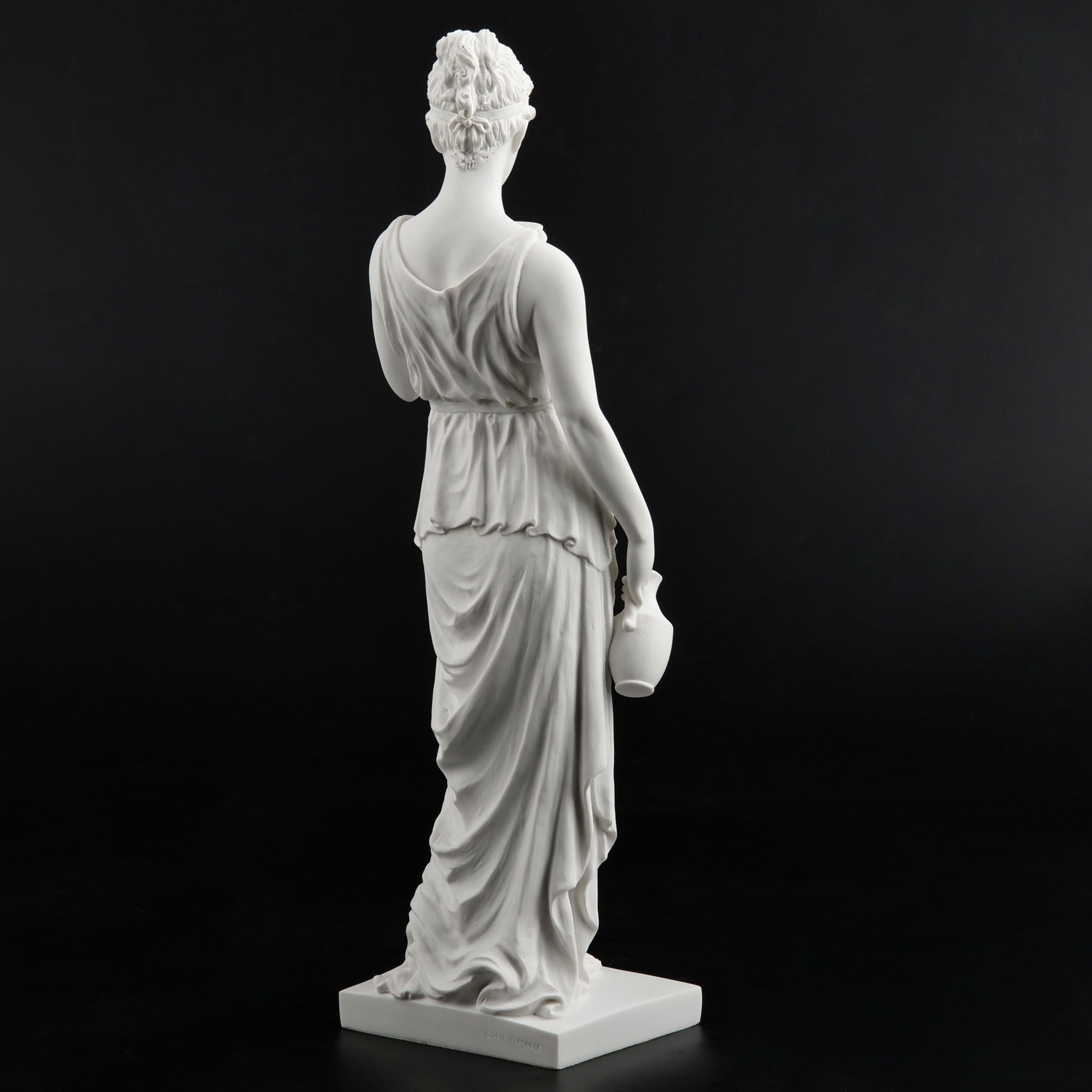 Hebe The Greek Goddess Of Youth
