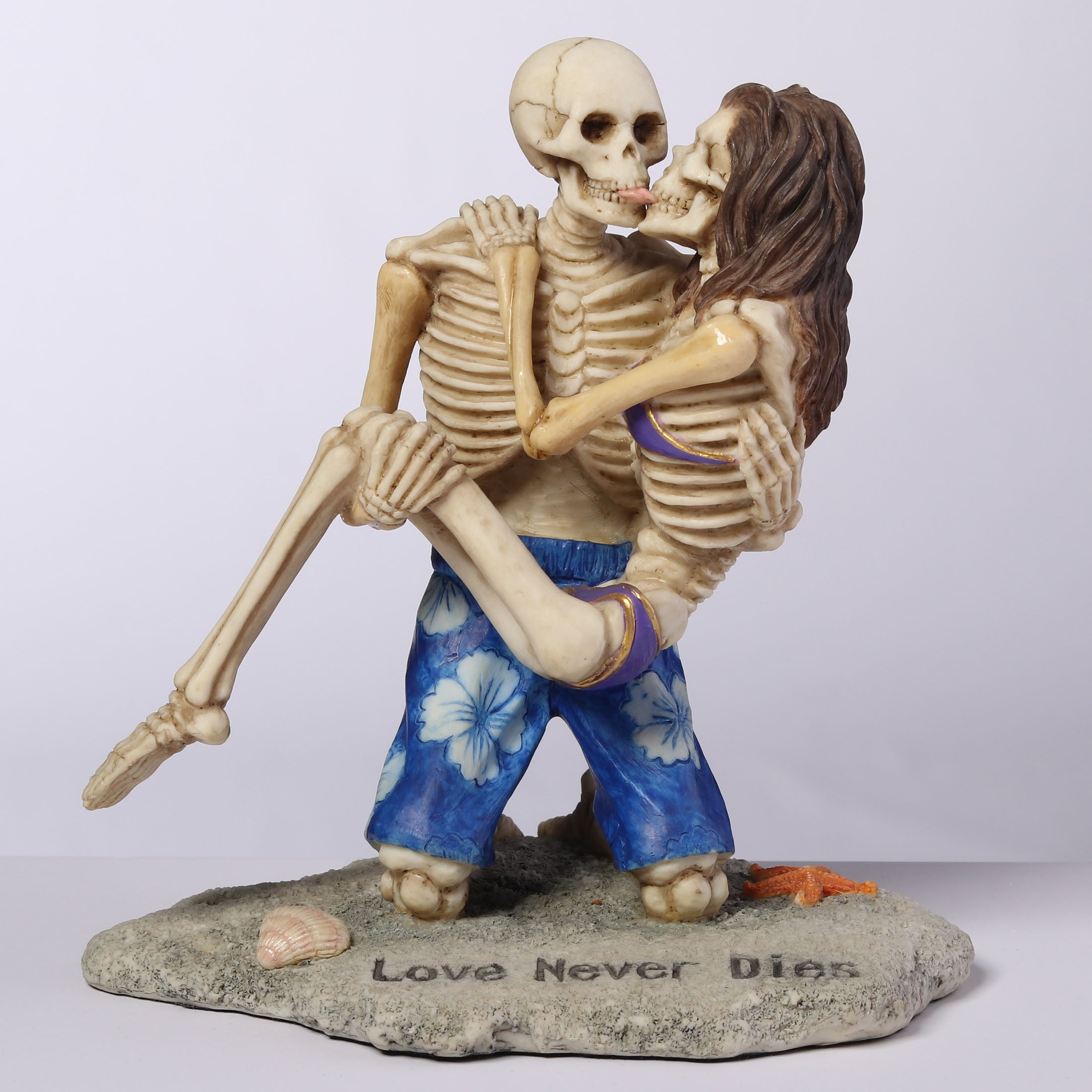 Love Never Dies Kissinger