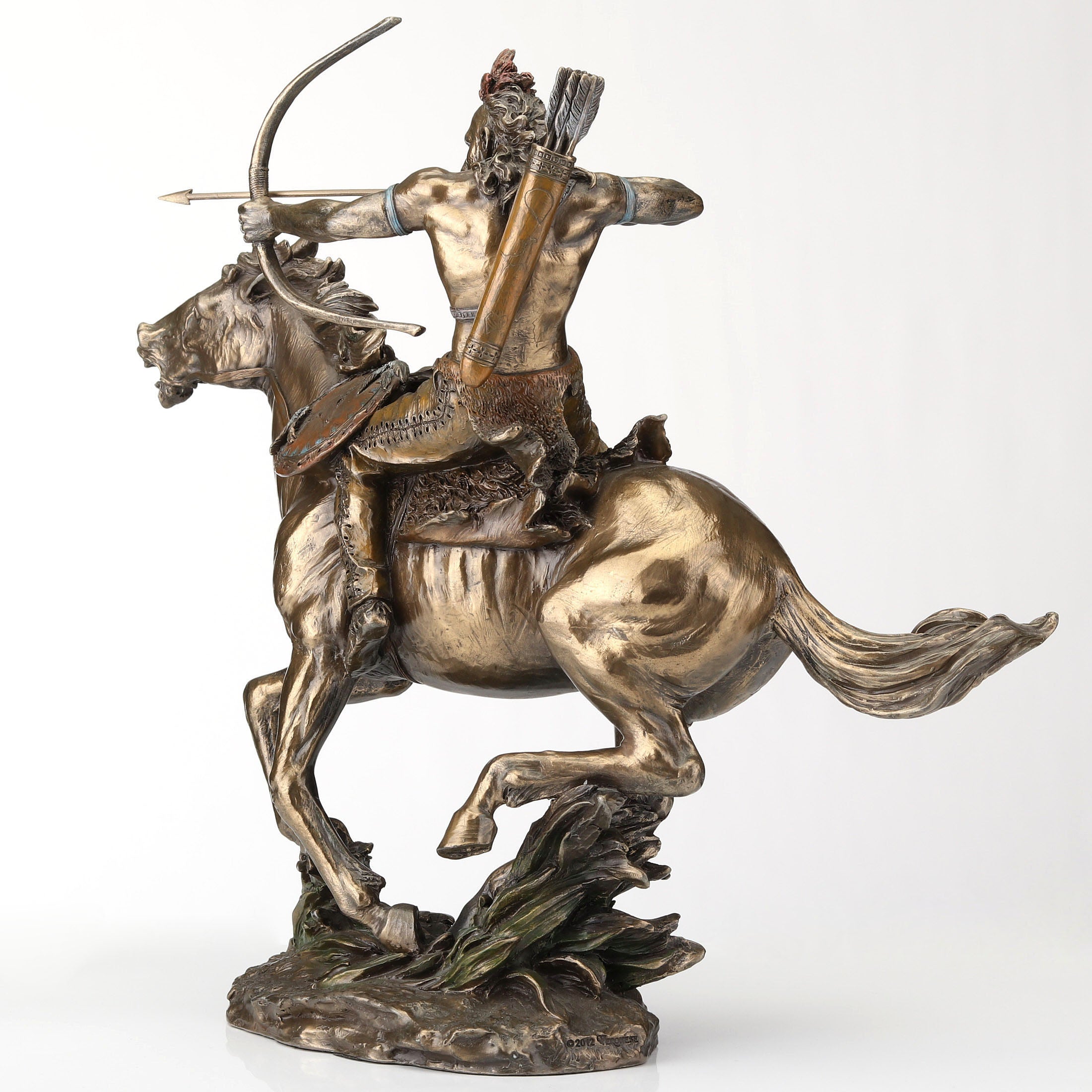 Mohican Warrior On Horseback Shooting Arrow (Mbz+Color)