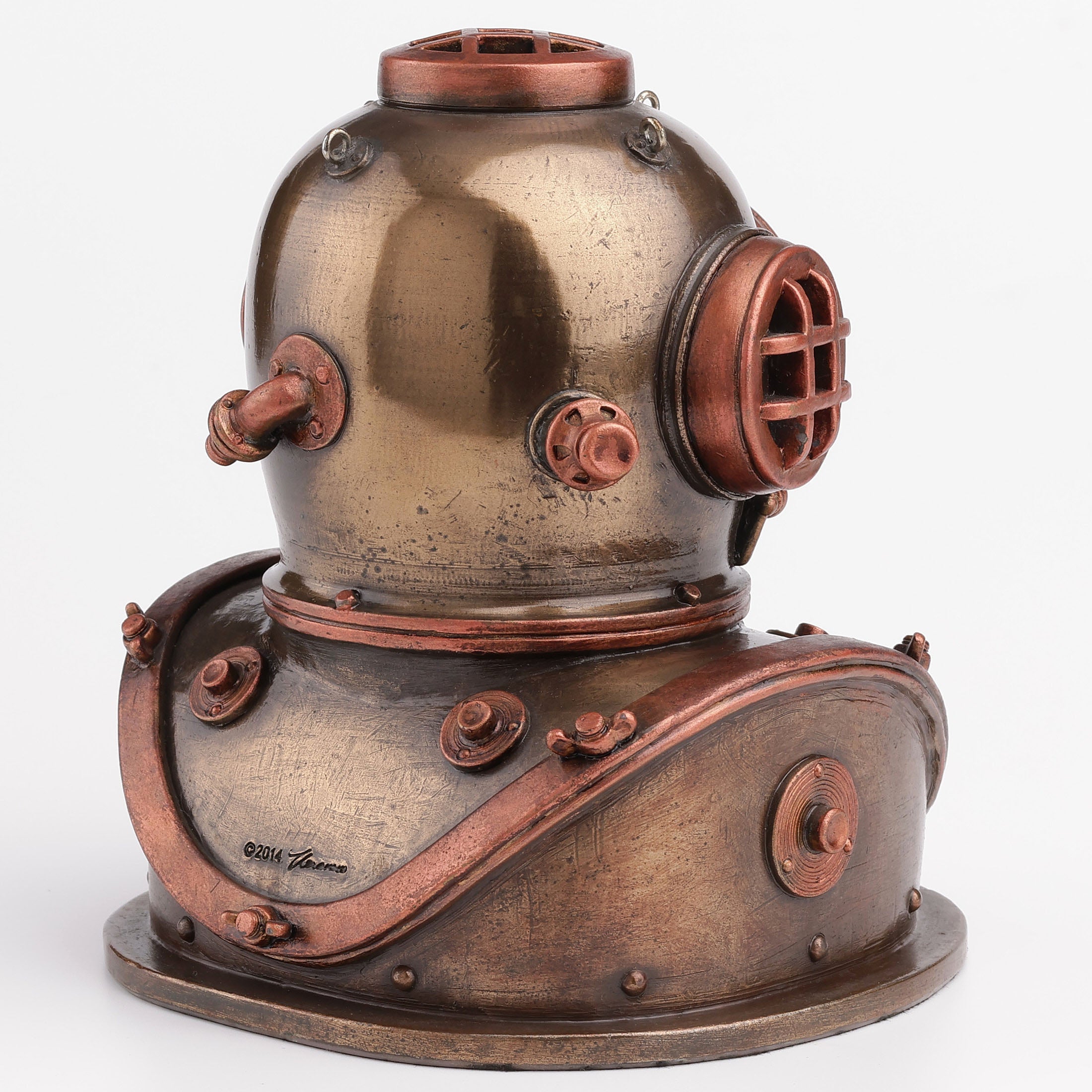 Diving Helmet Clock (Mbz + Copper)