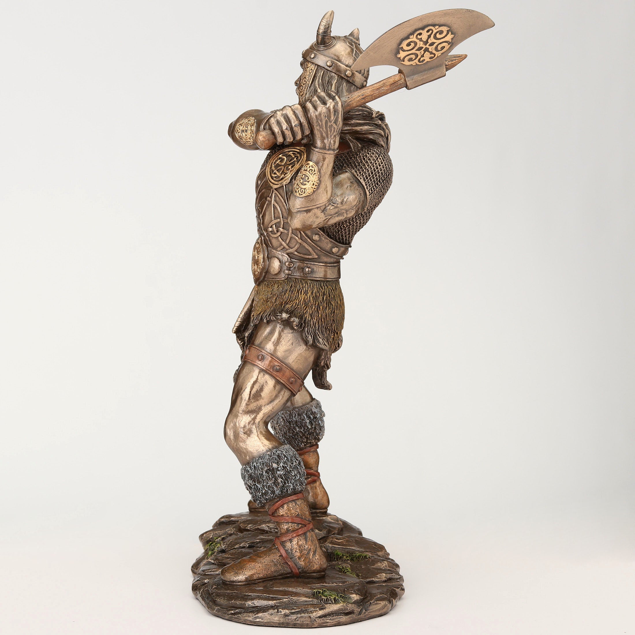Viking Warrior Swinging An Axe (Mbz+Color)