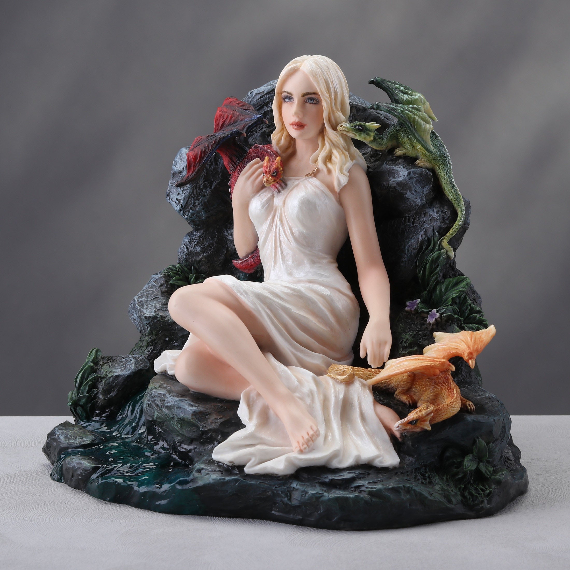 Maiden And The Dragonlins