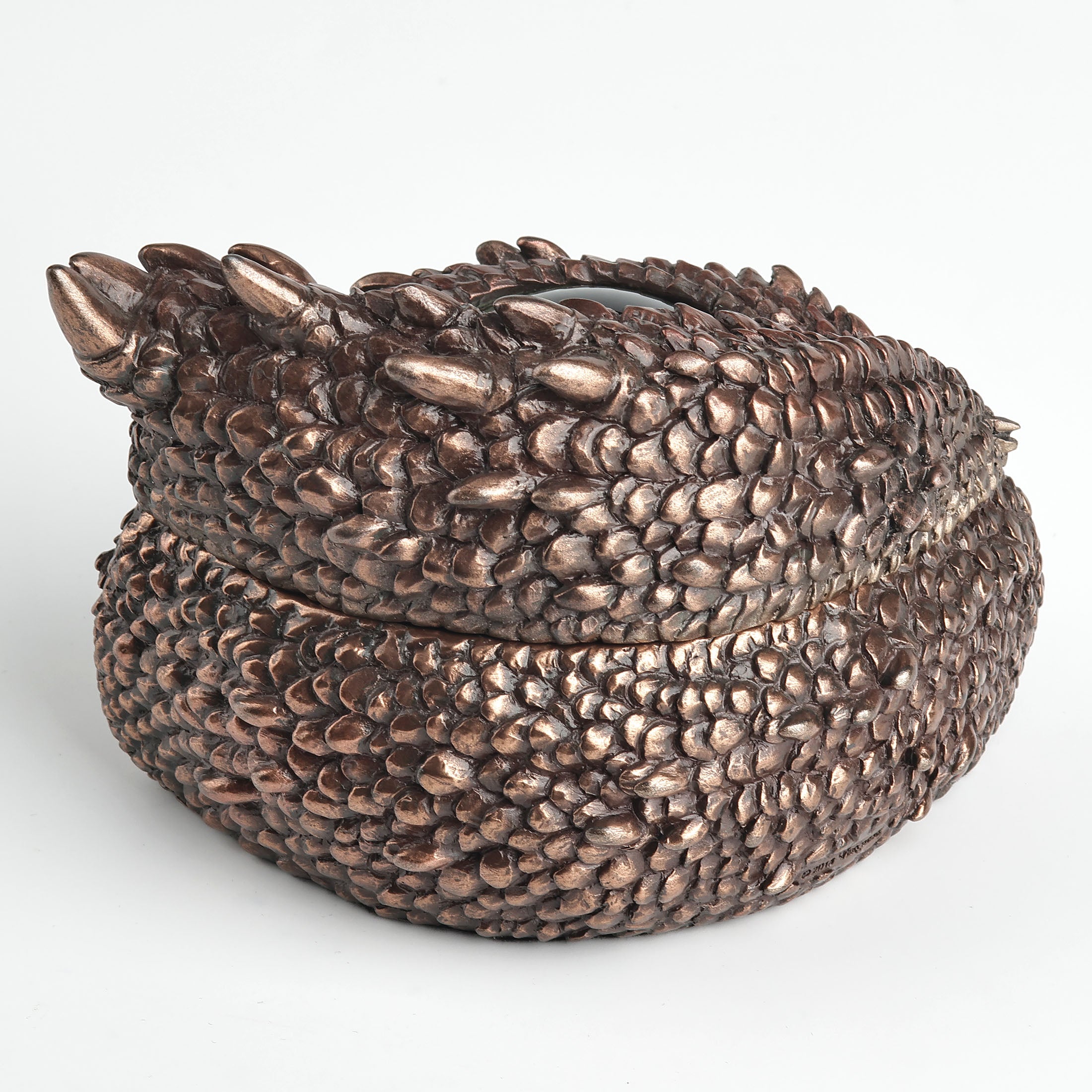 Thorny Scale Dragon Eye Trinket Box