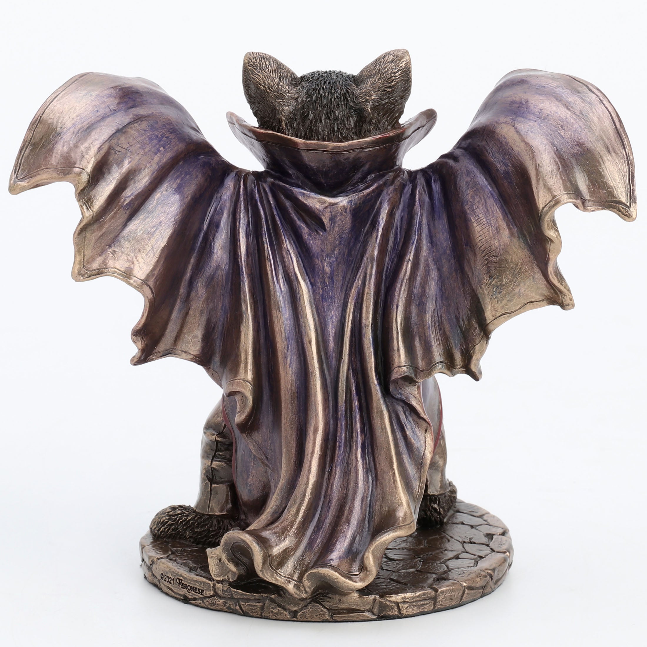 Vampire Cat Bat Pose