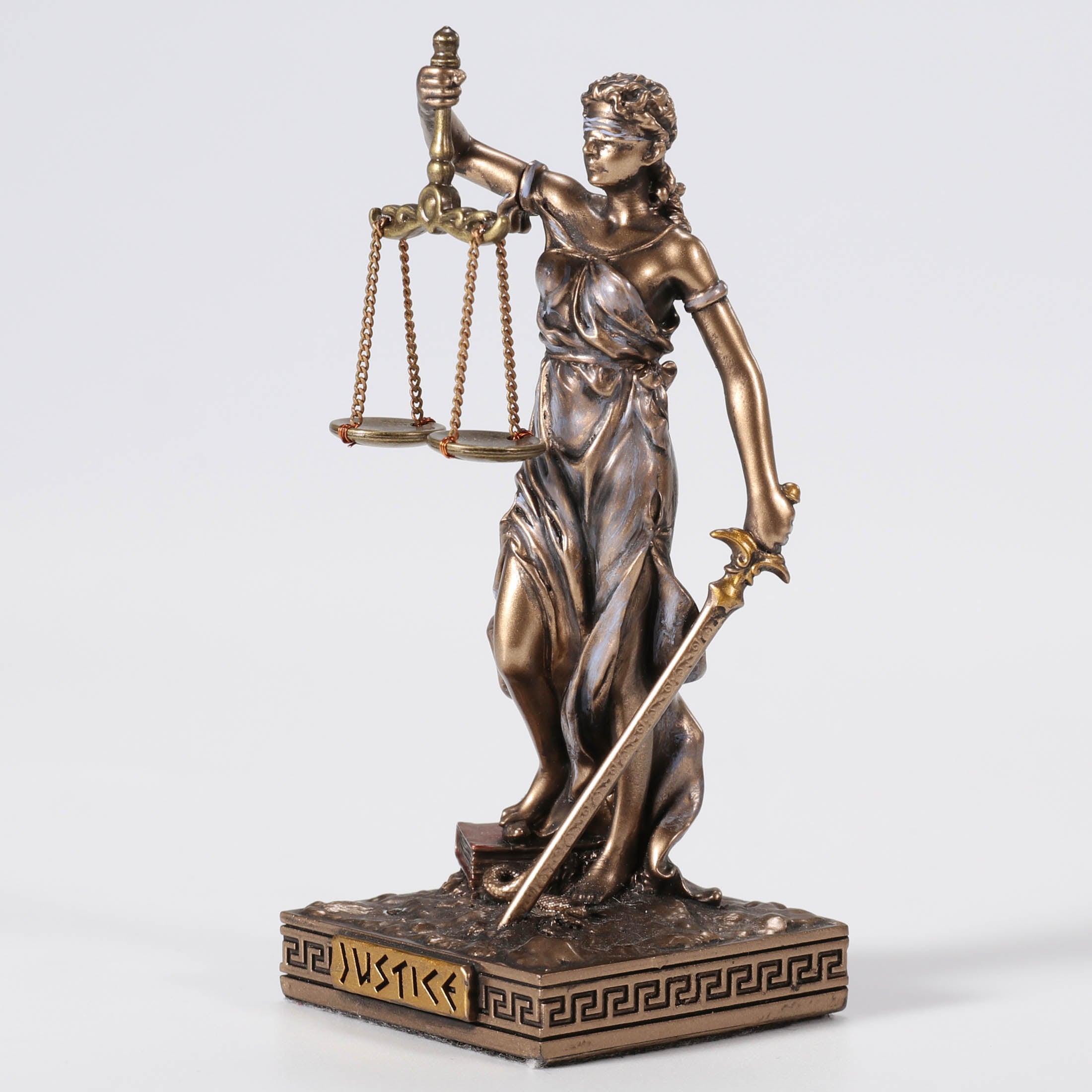 La Justicia (12 Pieces)