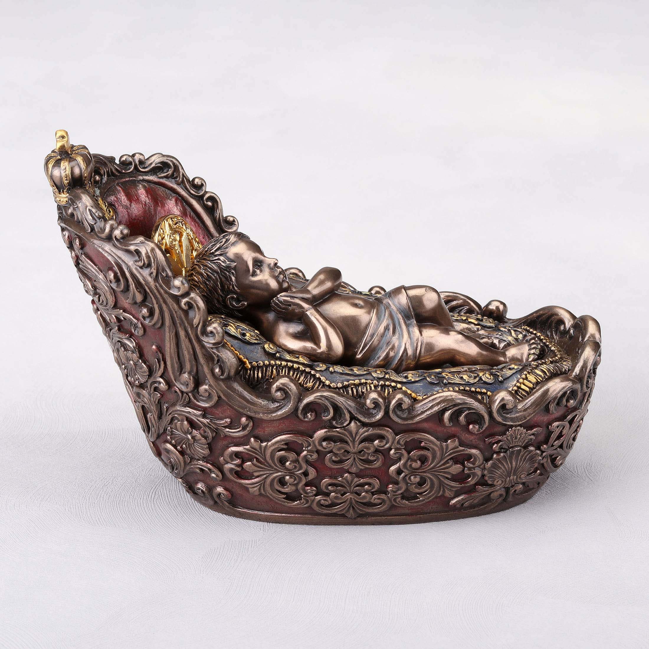 Infant Jesus Golden Halo And The Holy Manger