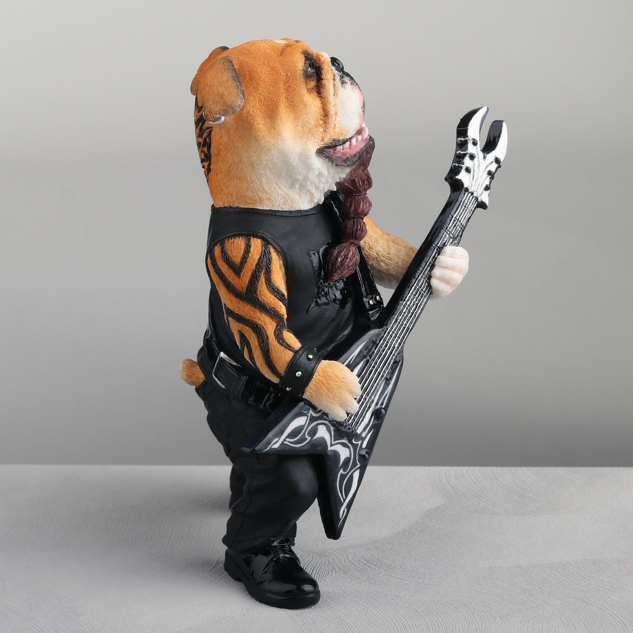 Braided Djinn Bulldog Guitarist