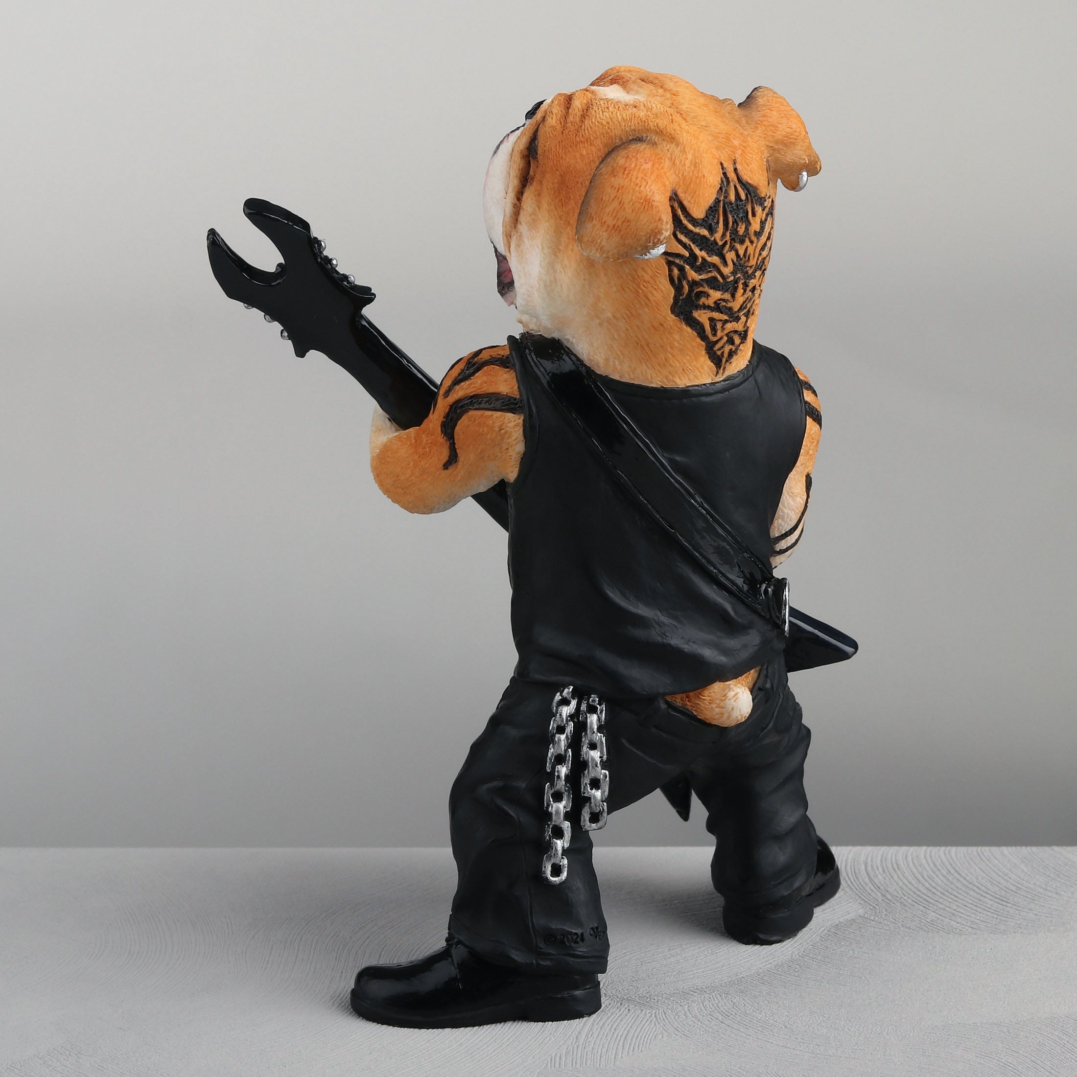 Braided Djinn Bulldog Guitarist