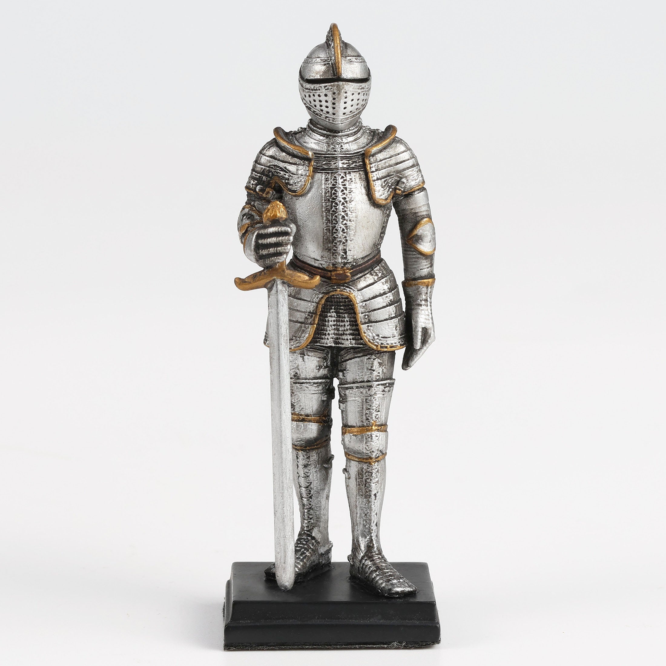 Medieval Knight Armor Sword Stance (Pack of 12)