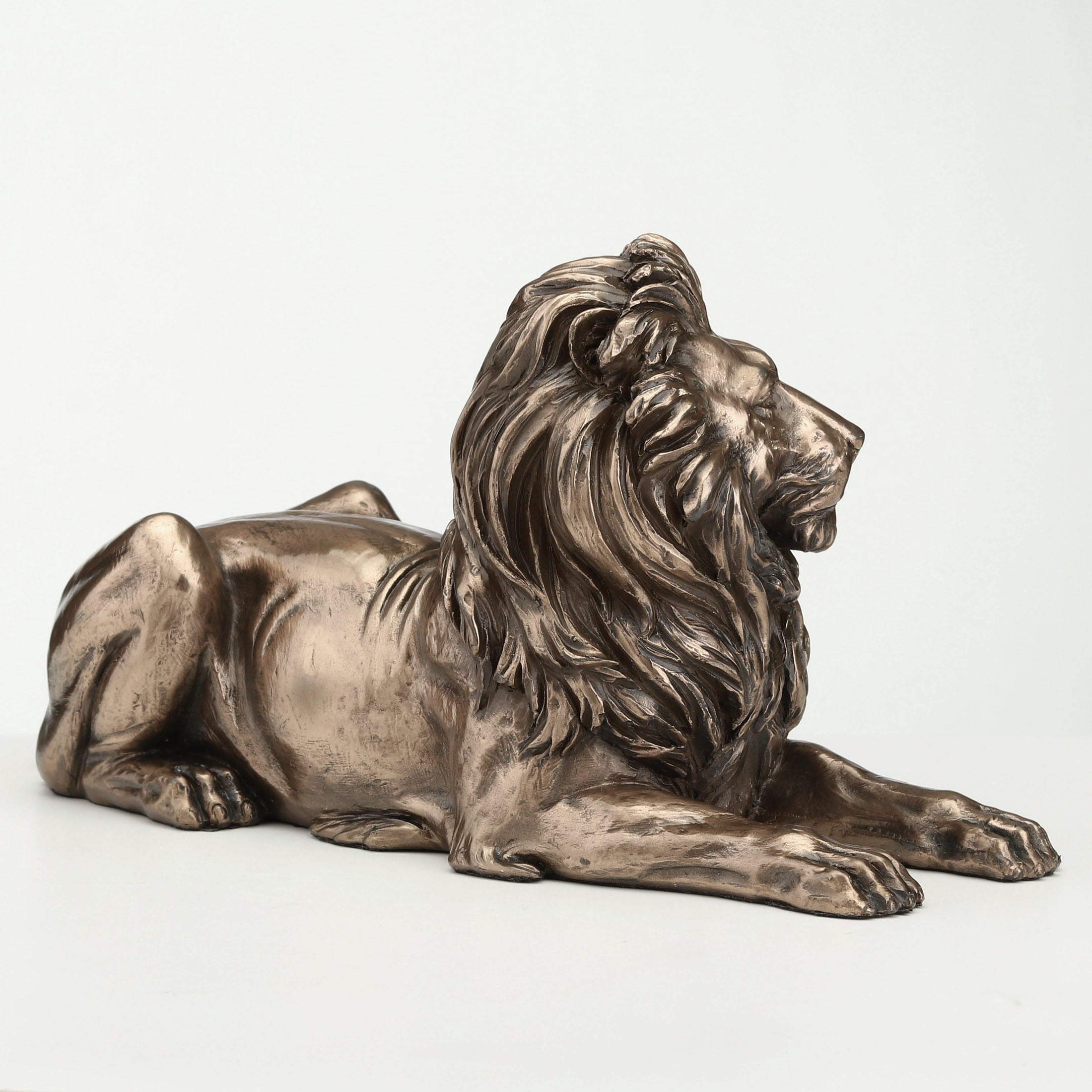 Lying Lion